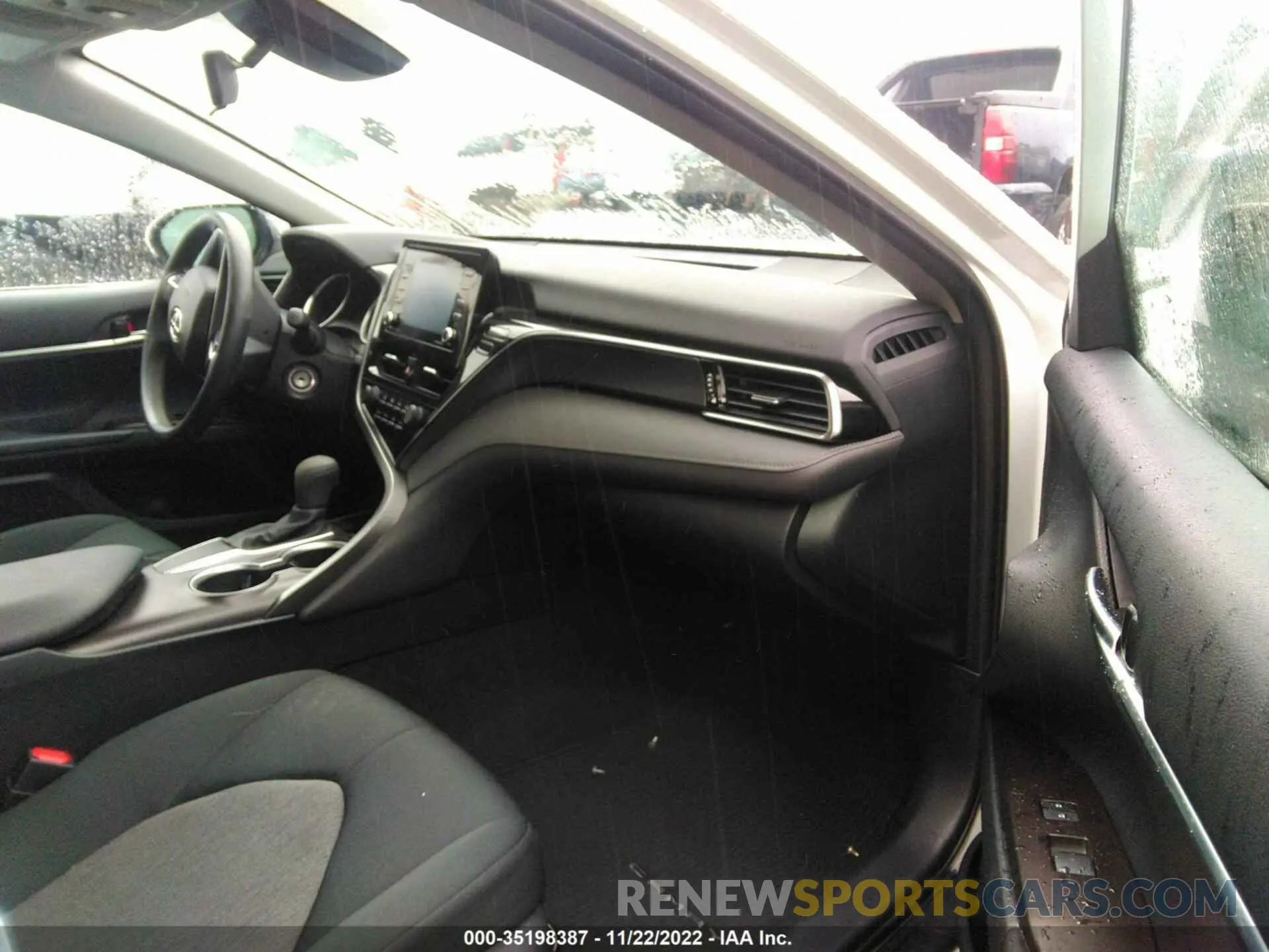 5 fotografías del automóvil dañado 4T1C11AK1MU602867 TOYOTA CAMRY 2021
