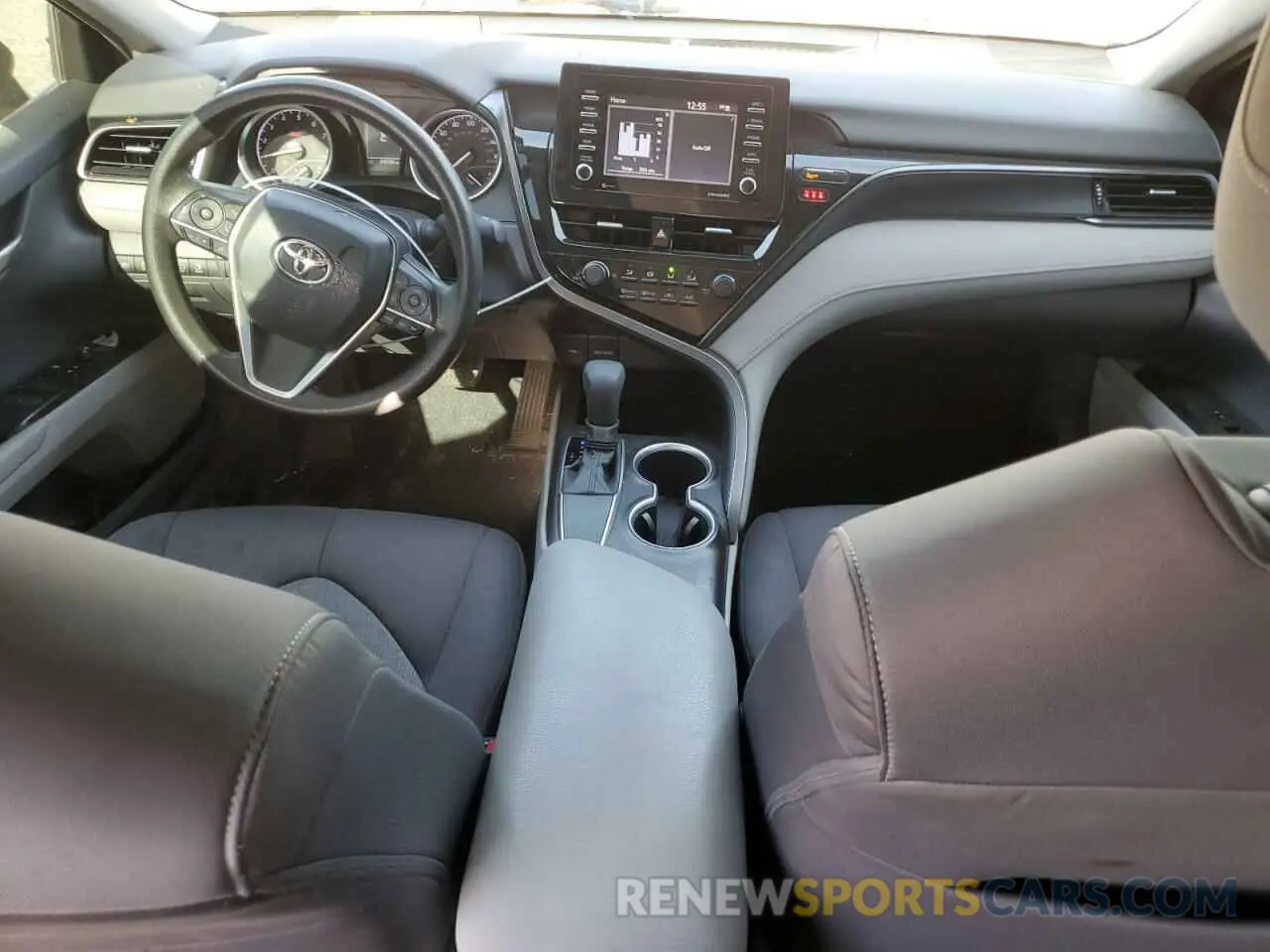 8 fotografías del automóvil dañado 4T1C11AK2MU453417 TOYOTA CAMRY 2021