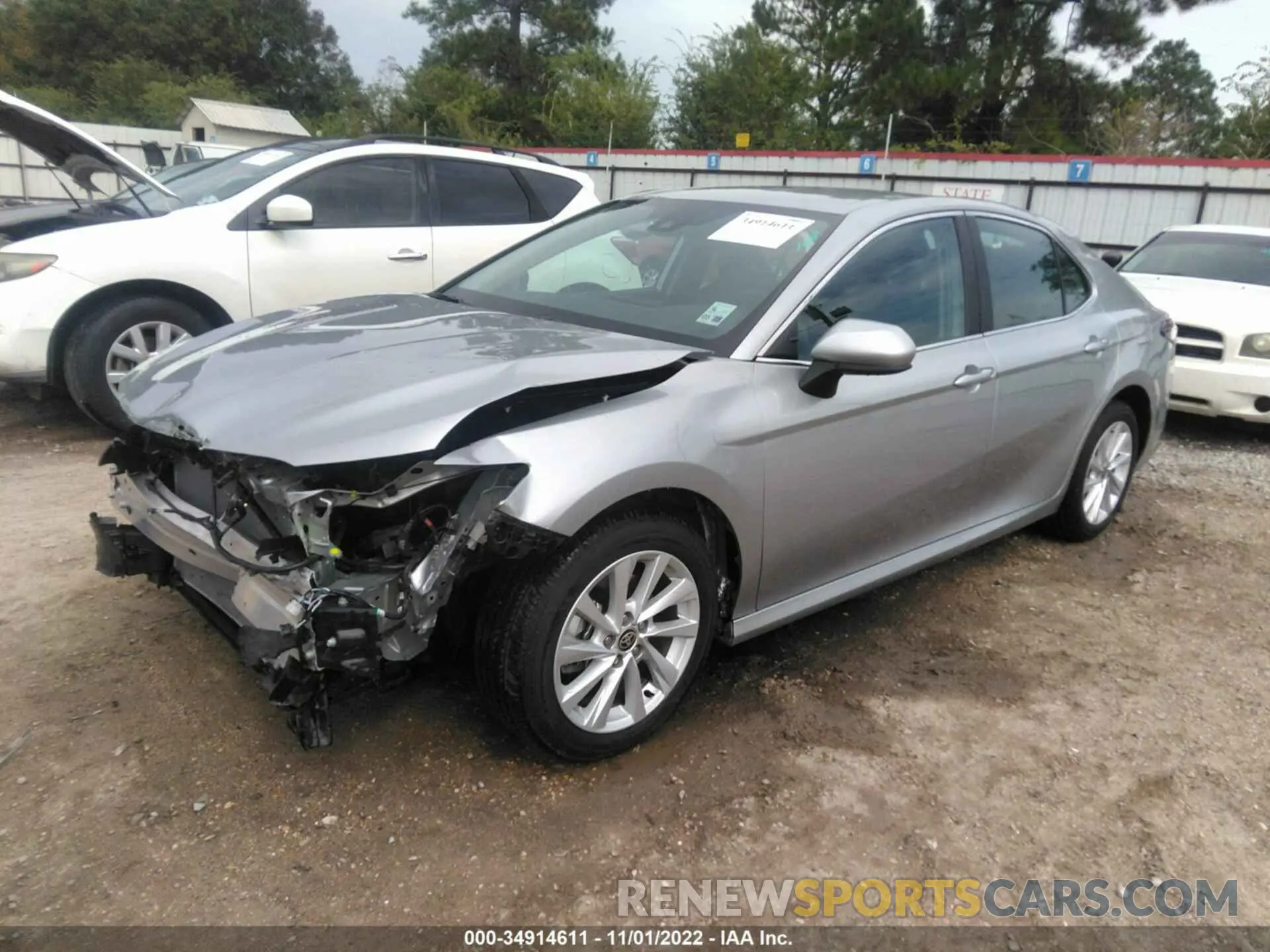 2 fotografías del automóvil dañado 4T1C11AK2MU456785 TOYOTA CAMRY 2021