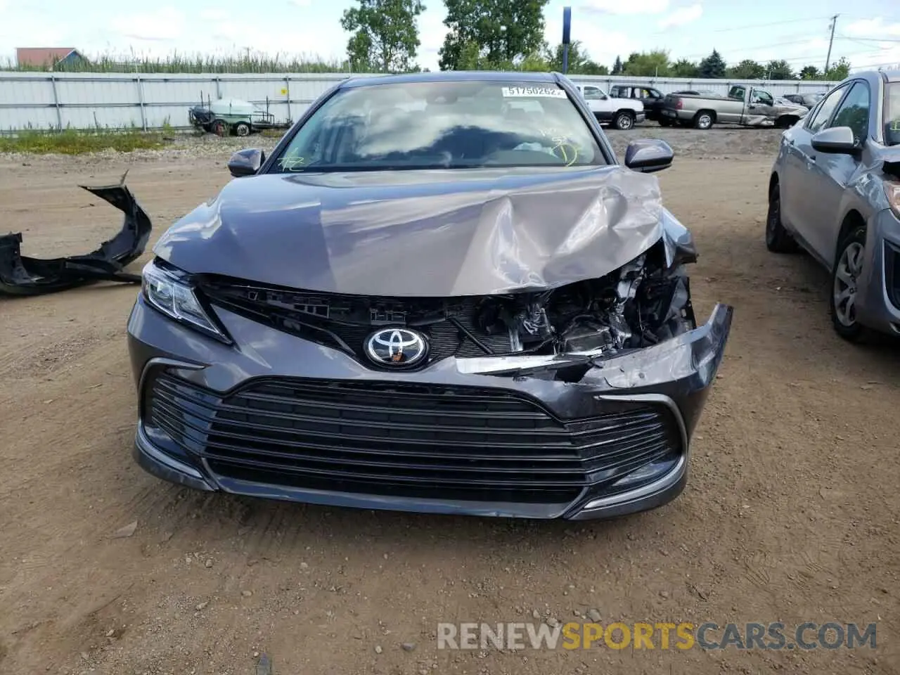 9 fotografías del automóvil dañado 4T1C11AK2MU463302 TOYOTA CAMRY 2021