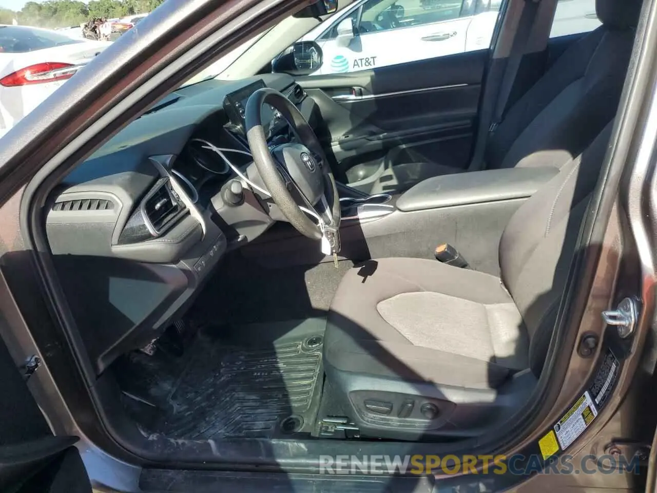 7 fotografías del automóvil dañado 4T1C11AK2MU539231 TOYOTA CAMRY 2021