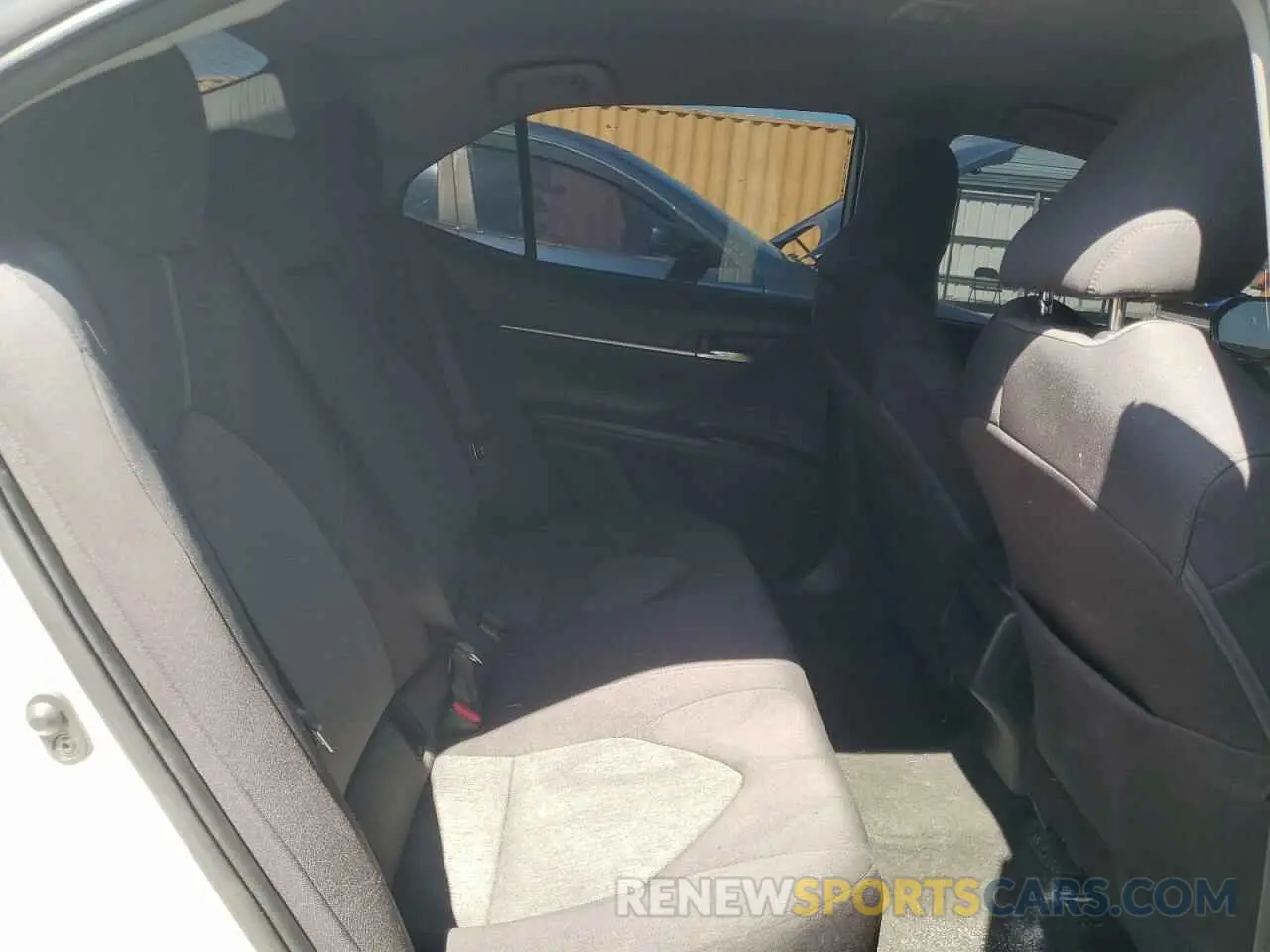 10 fotografías del automóvil dañado 4T1C11AK2MU563240 TOYOTA CAMRY 2021