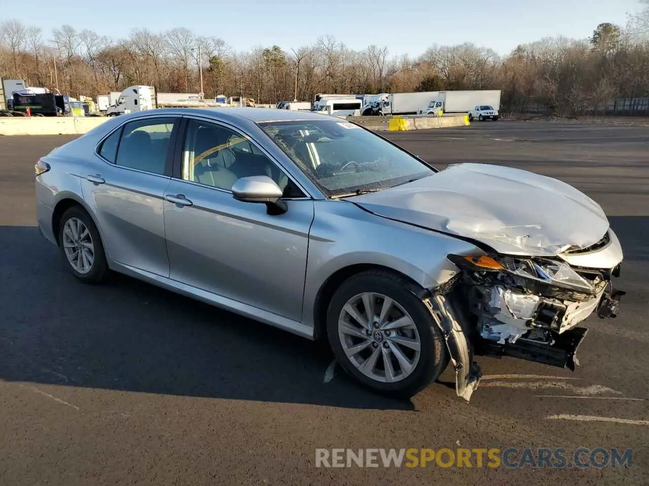 4 fotografías del automóvil dañado 4T1C11AK2MU574528 TOYOTA CAMRY 2021