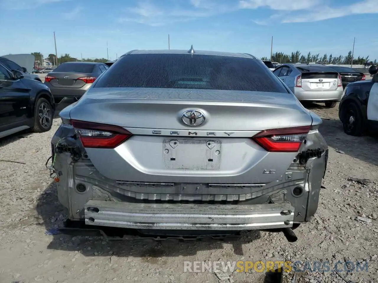 6 fotografías del automóvil dañado 4T1C11AK2MU575596 TOYOTA CAMRY 2021