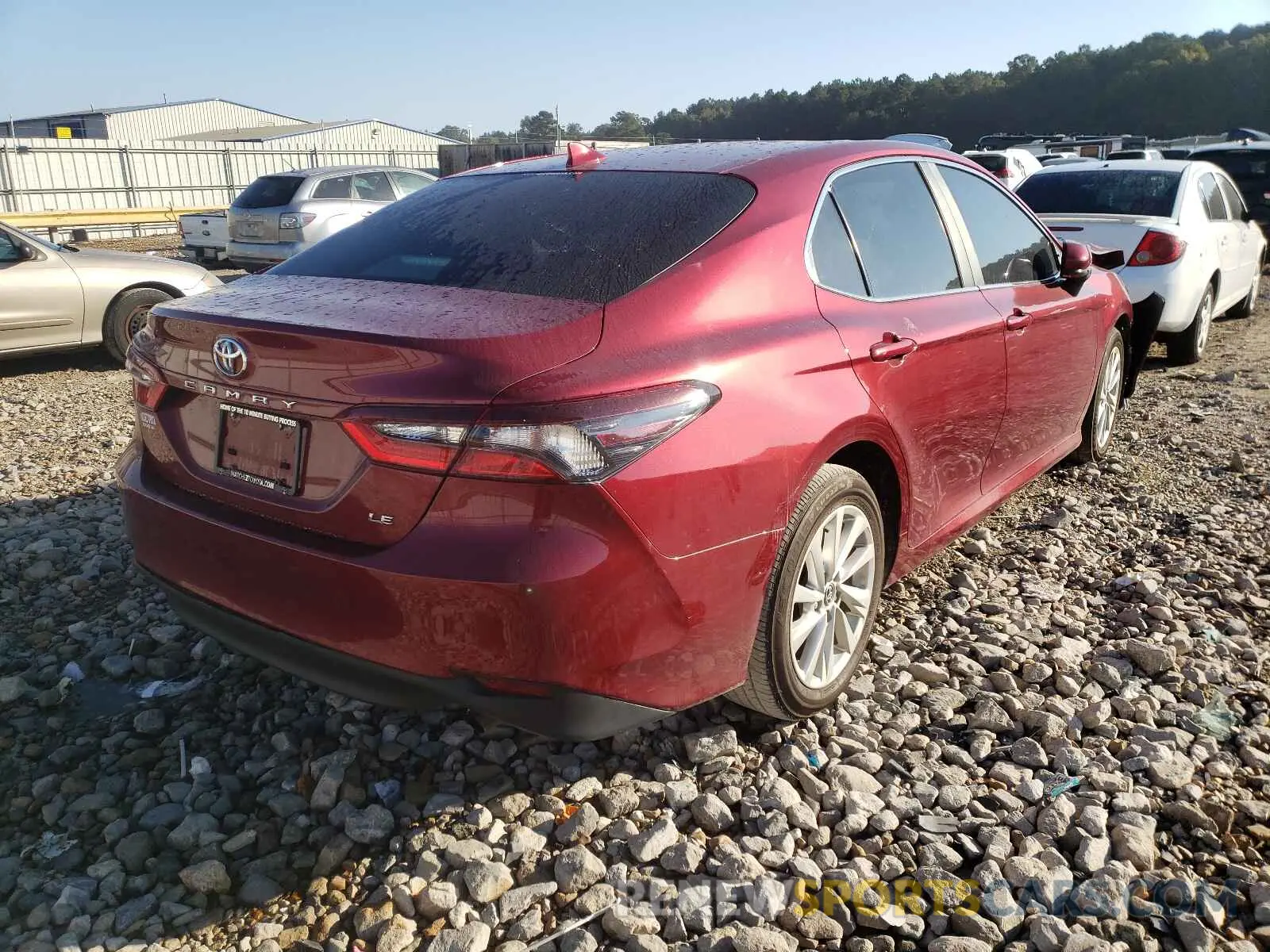 4 fotografías del automóvil dañado 4T1C11AK3MU444662 TOYOTA CAMRY 2021