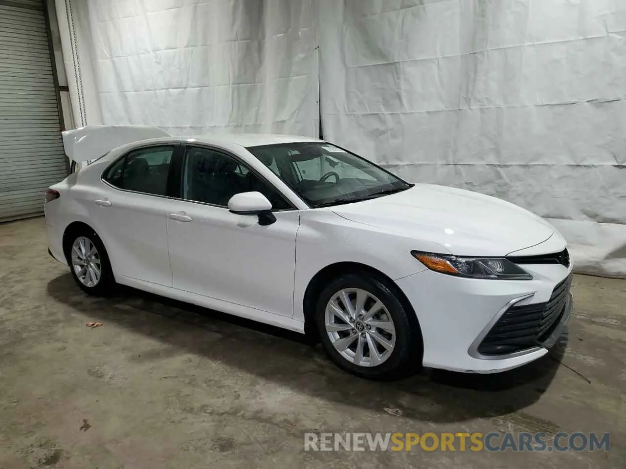 4 fotografías del automóvil dañado 4T1C11AK3MU467858 TOYOTA CAMRY 2021