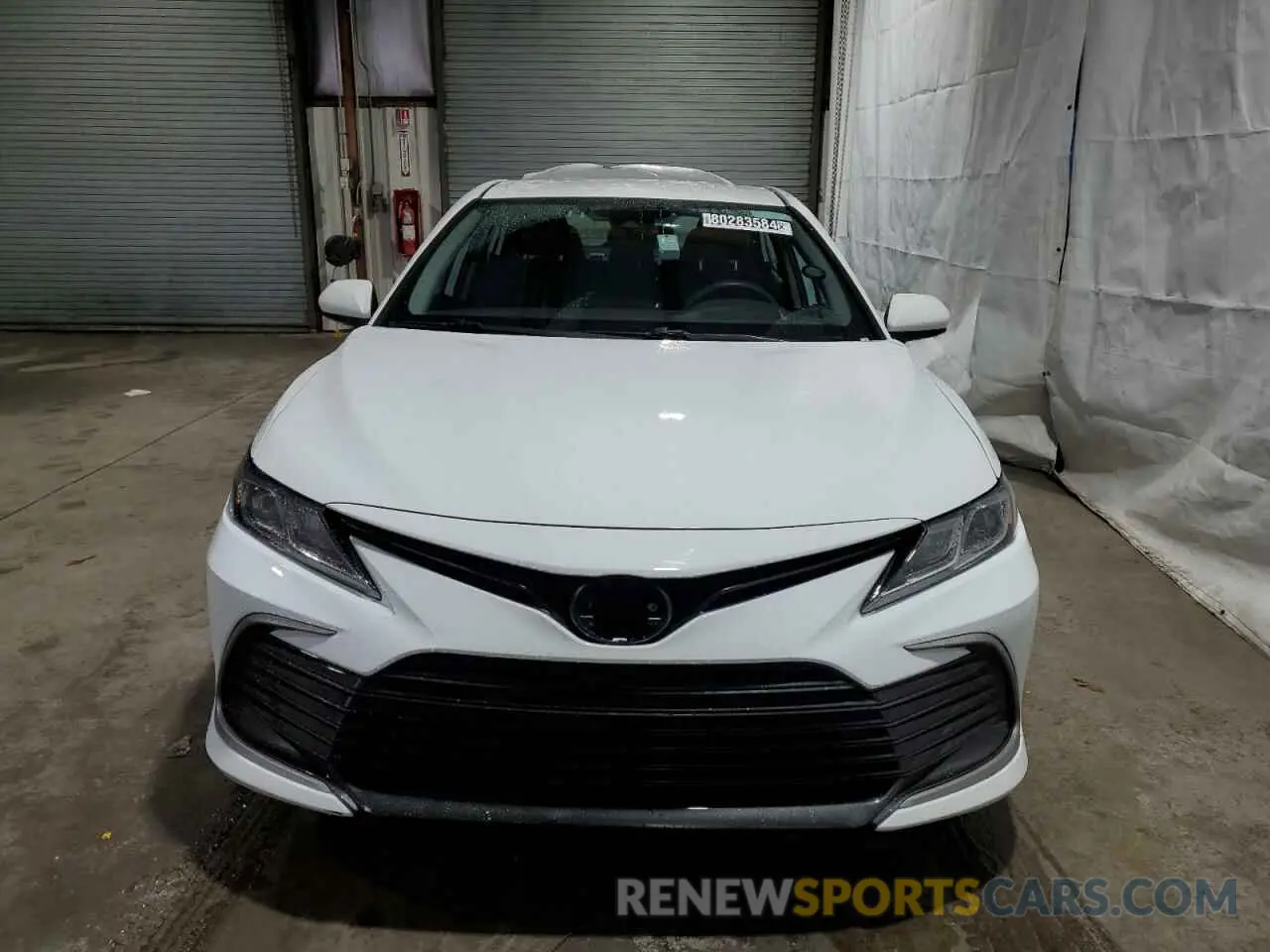 5 fotografías del automóvil dañado 4T1C11AK3MU467858 TOYOTA CAMRY 2021