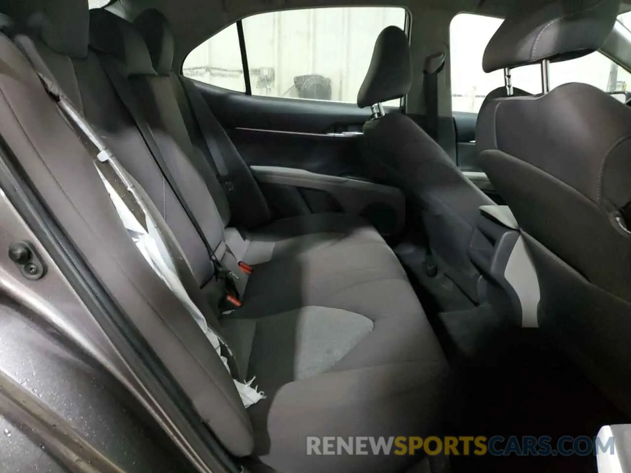 10 fotografías del automóvil dañado 4T1C11AK3MU470632 TOYOTA CAMRY 2021