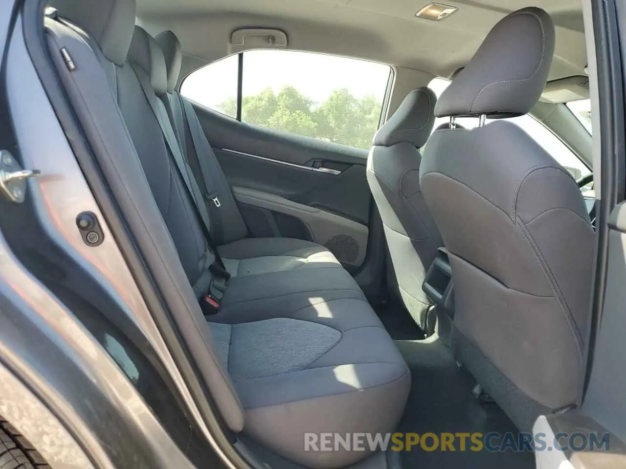 10 fotografías del automóvil dañado 4T1C11AK3MU517450 TOYOTA CAMRY 2021