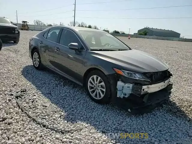 11 fotografías del automóvil dañado 4T1C11AK3MU517450 TOYOTA CAMRY 2021