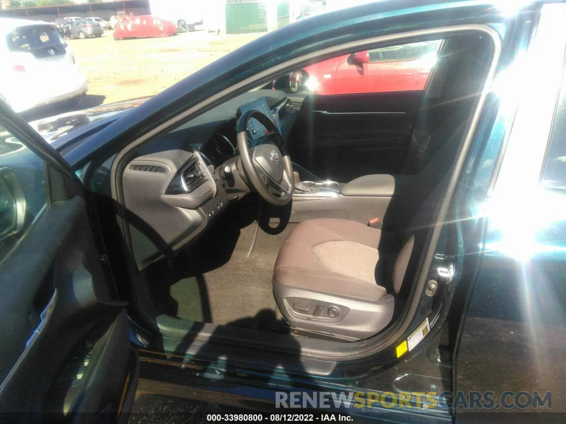 5 fotografías del automóvil dañado 4T1C11AK3MU526794 TOYOTA CAMRY 2021