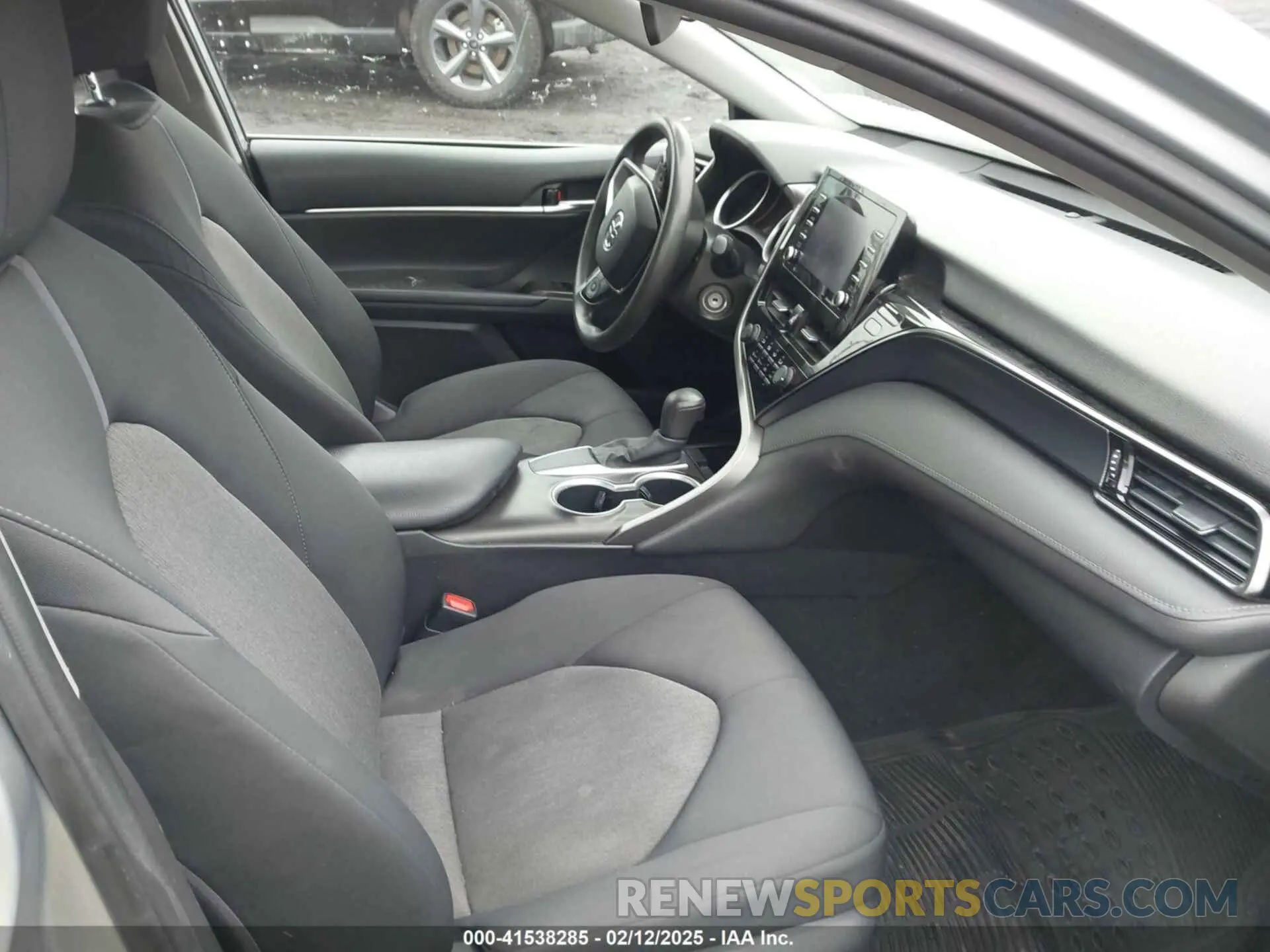 5 fotografías del automóvil dañado 4T1C11AK4MU422959 TOYOTA CAMRY 2021