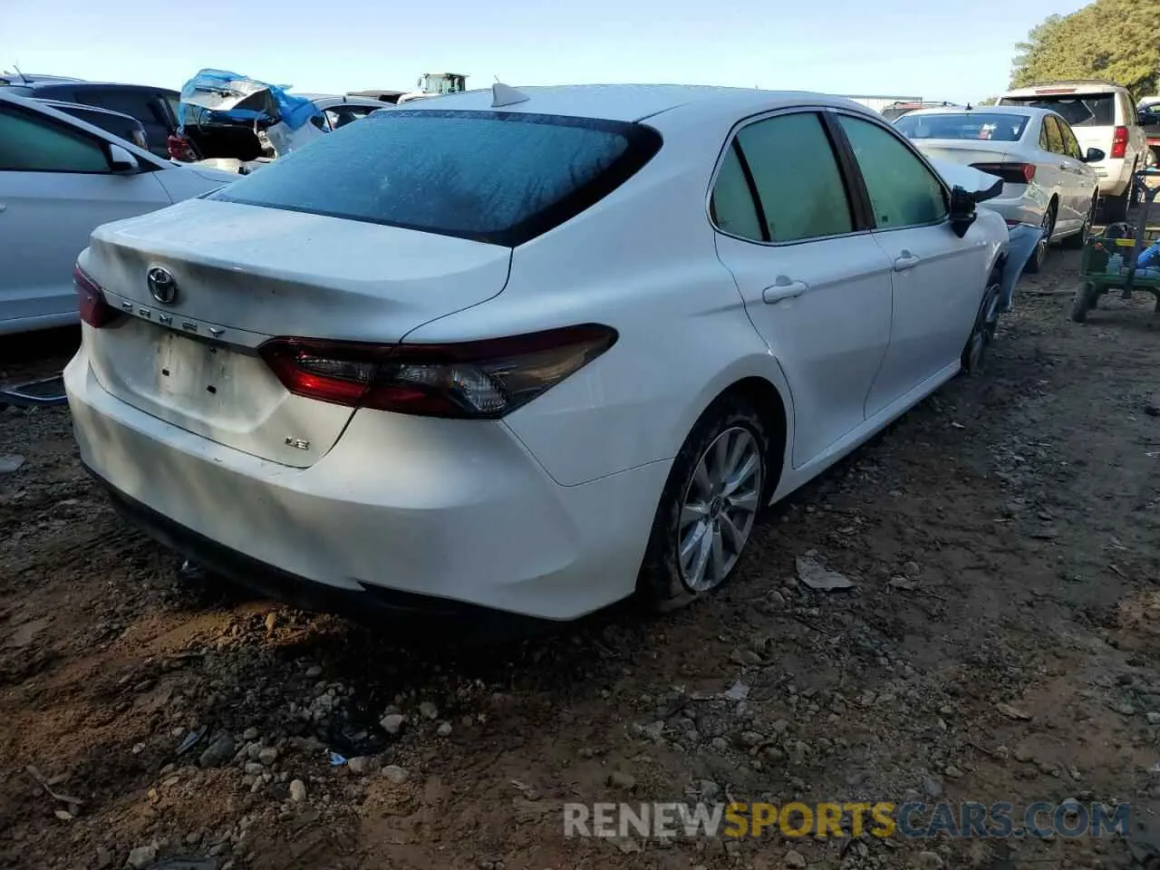 4 fotografías del automóvil dañado 4T1C11AK4MU445884 TOYOTA CAMRY 2021