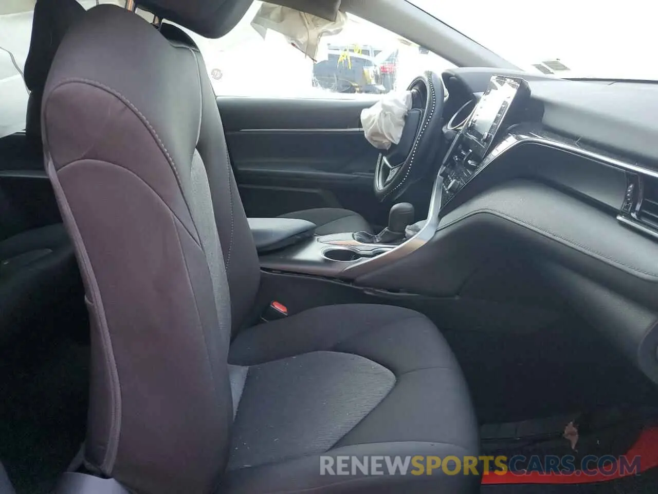 5 fotografías del automóvil dañado 4T1C11AK4MU445884 TOYOTA CAMRY 2021