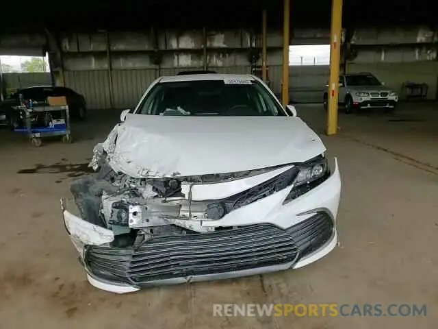 13 fotografías del automóvil dañado 4T1C11AK4MU446095 TOYOTA CAMRY 2021