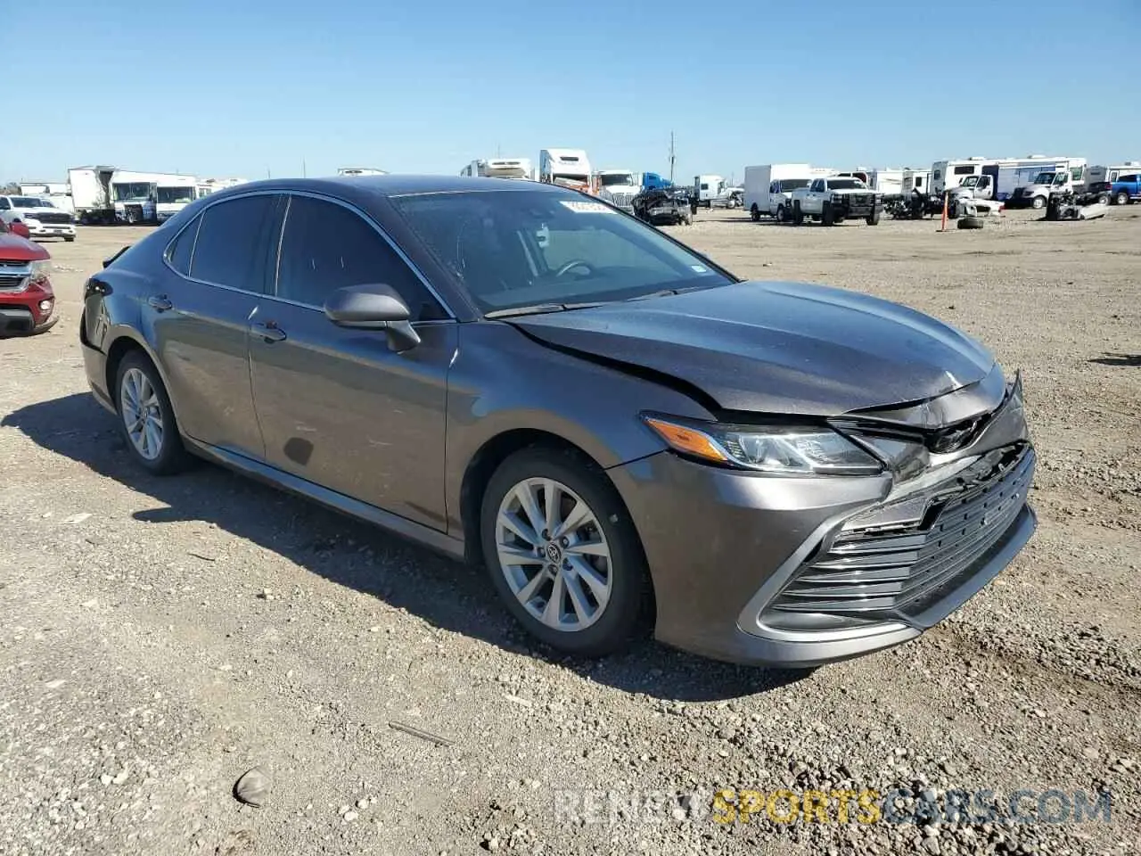 4 fotografías del automóvil dañado 4T1C11AK4MU456299 TOYOTA CAMRY 2021