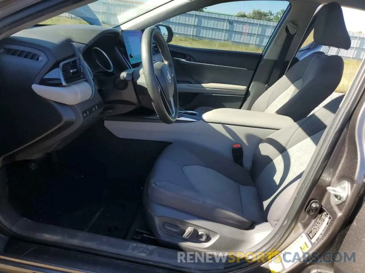 7 fotografías del automóvil dañado 4T1C11AK4MU456299 TOYOTA CAMRY 2021