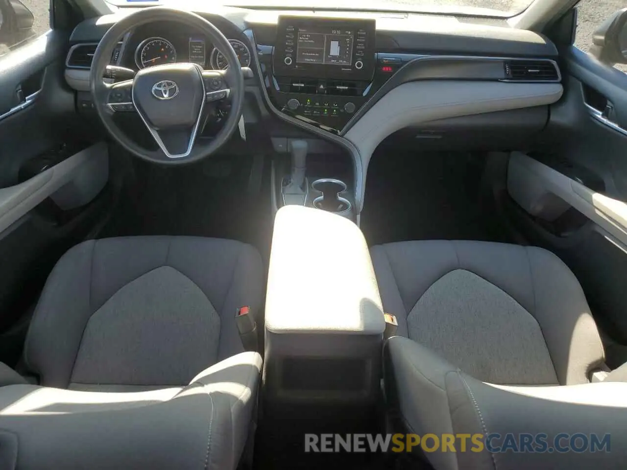 8 fotografías del automóvil dañado 4T1C11AK4MU456299 TOYOTA CAMRY 2021
