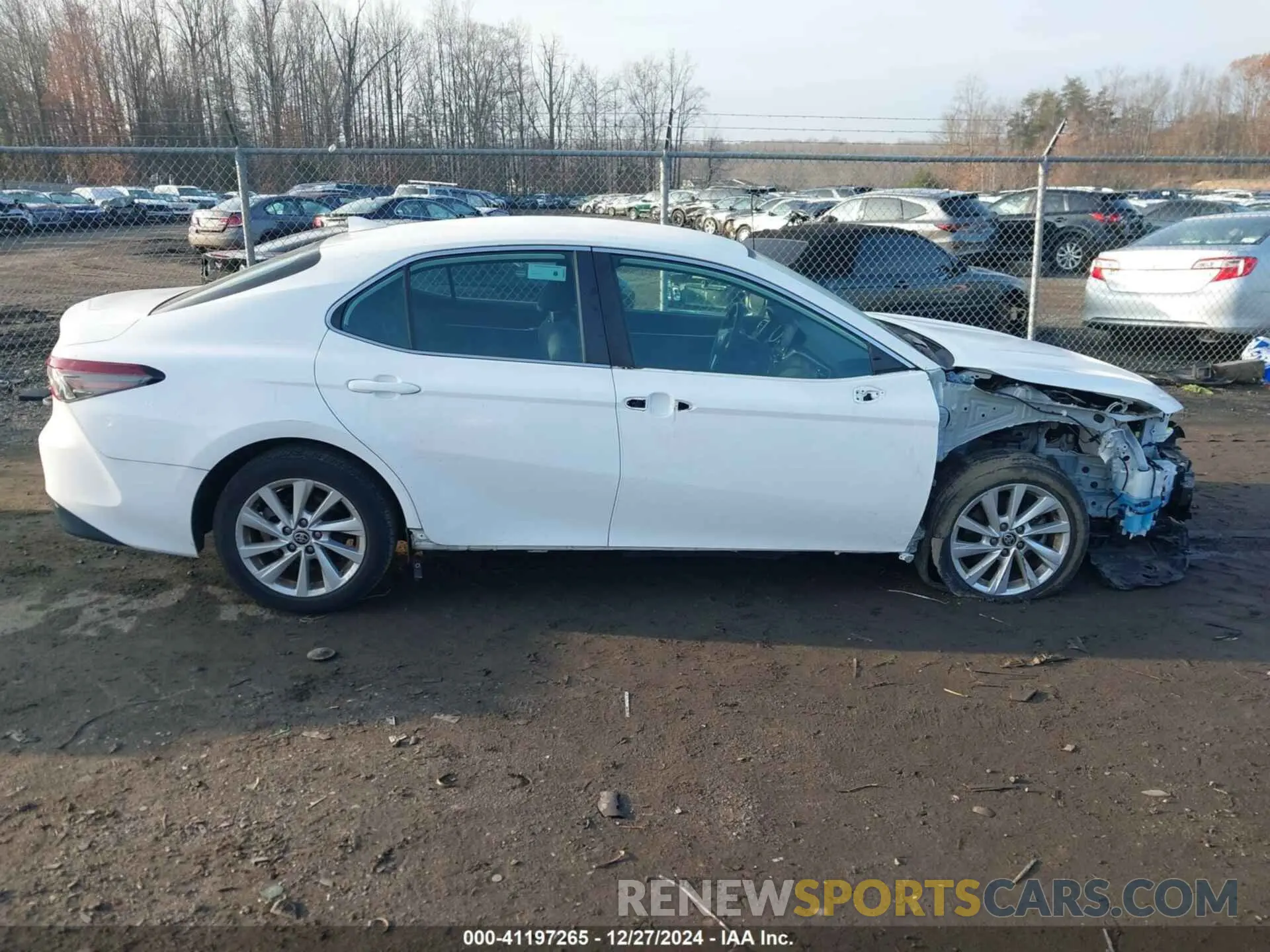 14 fotografías del automóvil dañado 4T1C11AK4MU462278 TOYOTA CAMRY 2021