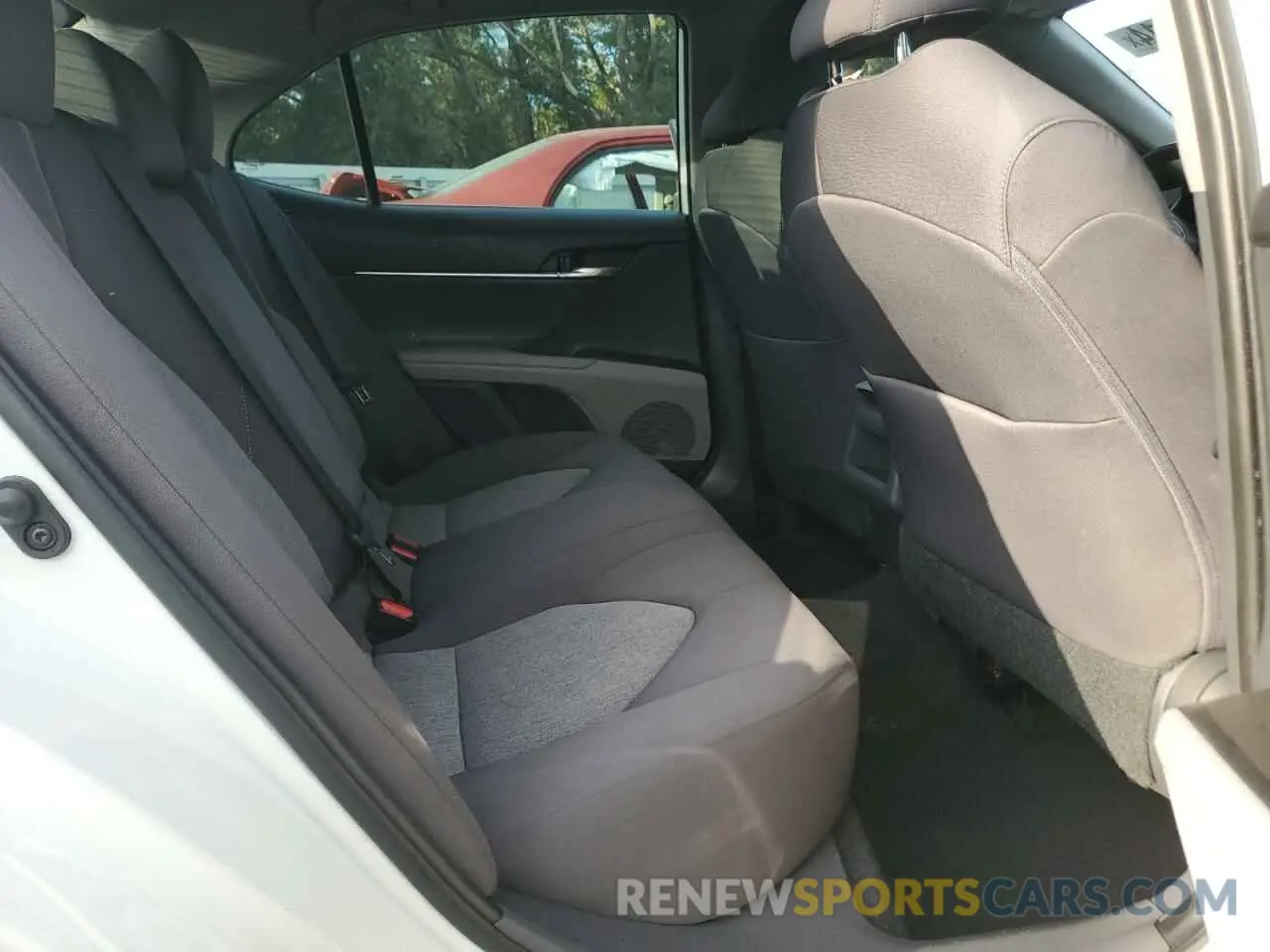 10 fotografías del automóvil dañado 4T1C11AK4MU476939 TOYOTA CAMRY 2021
