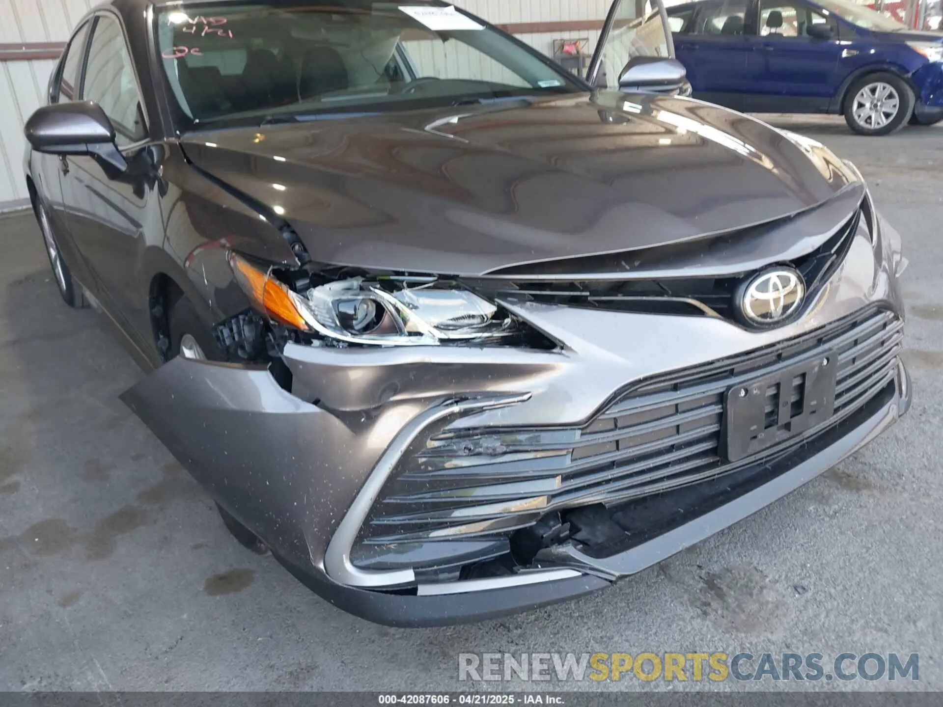 6 fotografías del automóvil dañado 4T1C11AK4MU532605 TOYOTA CAMRY 2021