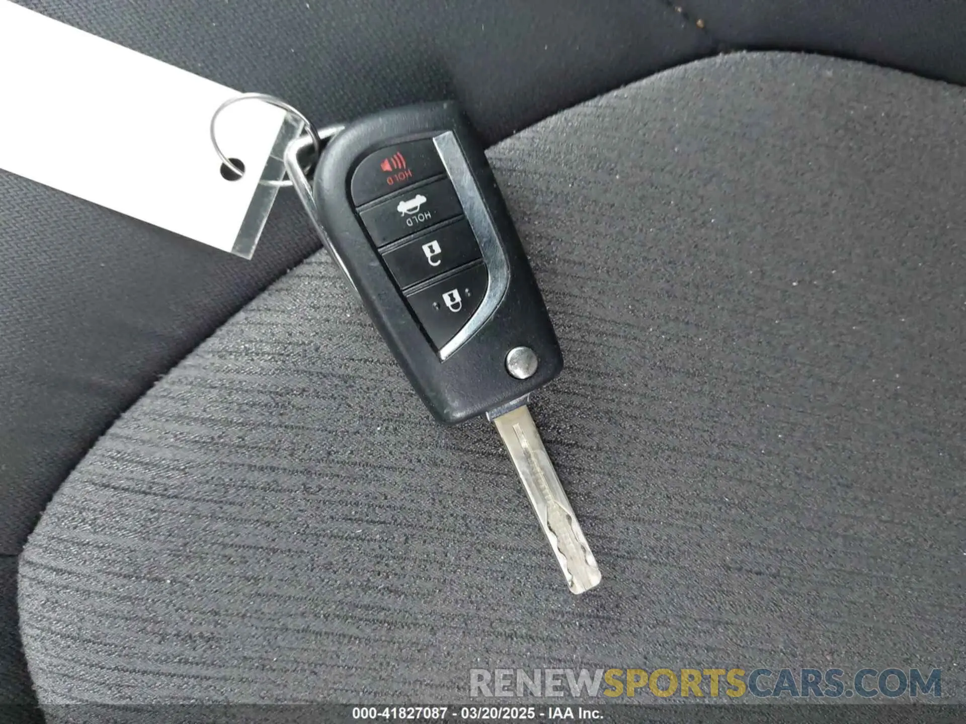 11 fotografías del automóvil dañado 4T1C11AK4MU577897 TOYOTA CAMRY 2021