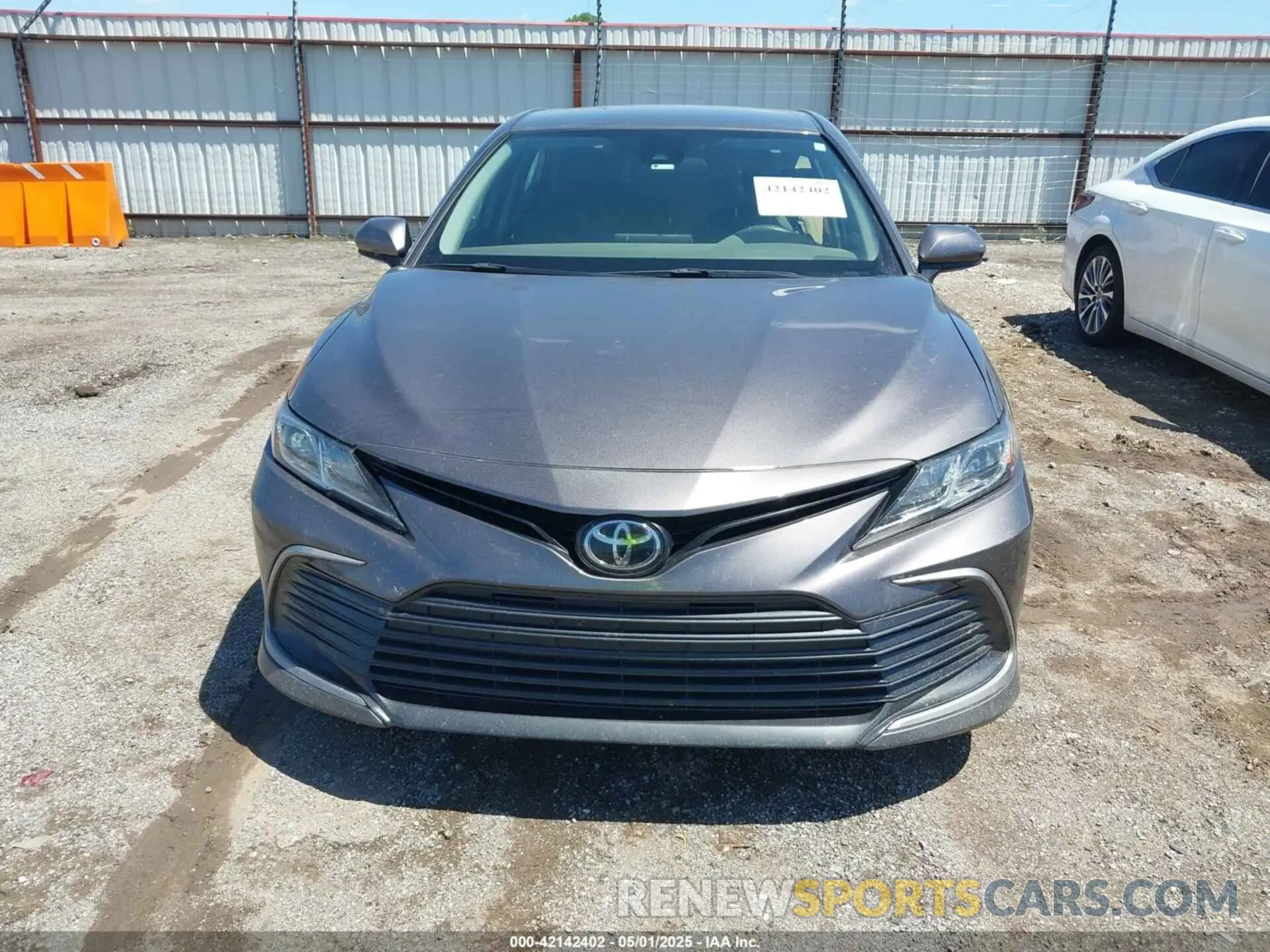 12 fotografías del automóvil dañado 4T1C11AK4MU583165 TOYOTA CAMRY 2021