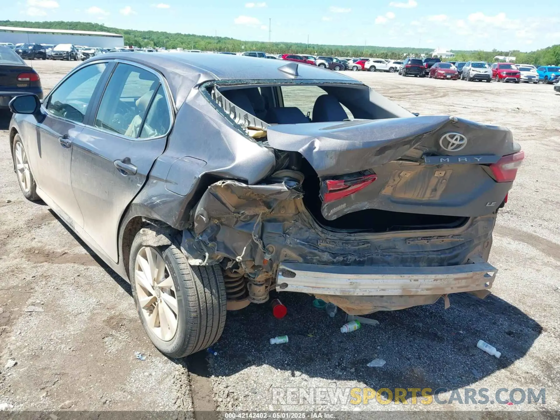 6 fotografías del automóvil dañado 4T1C11AK4MU583165 TOYOTA CAMRY 2021