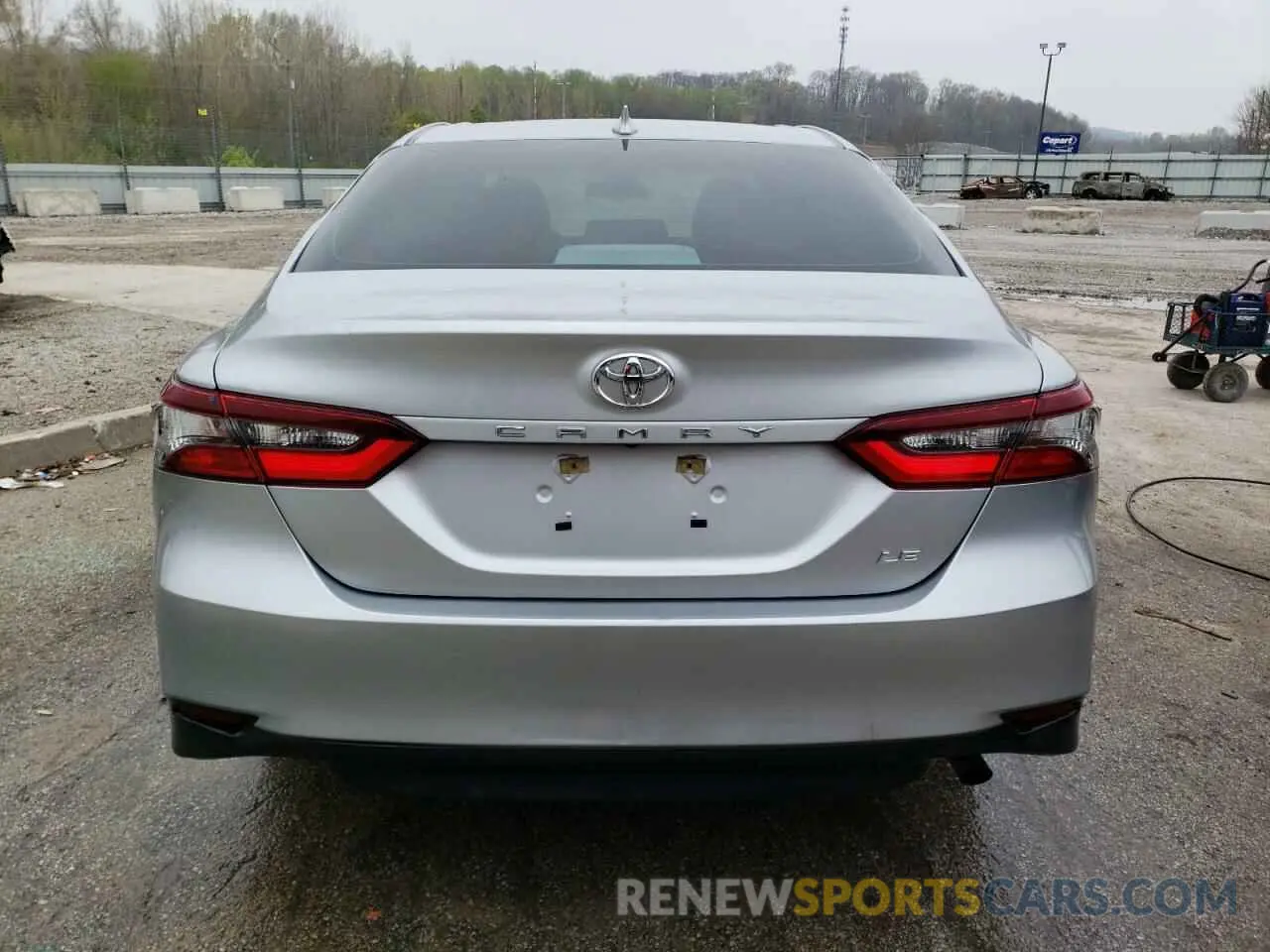 6 fotografías del automóvil dañado 4T1C11AK4MU593193 TOYOTA CAMRY 2021