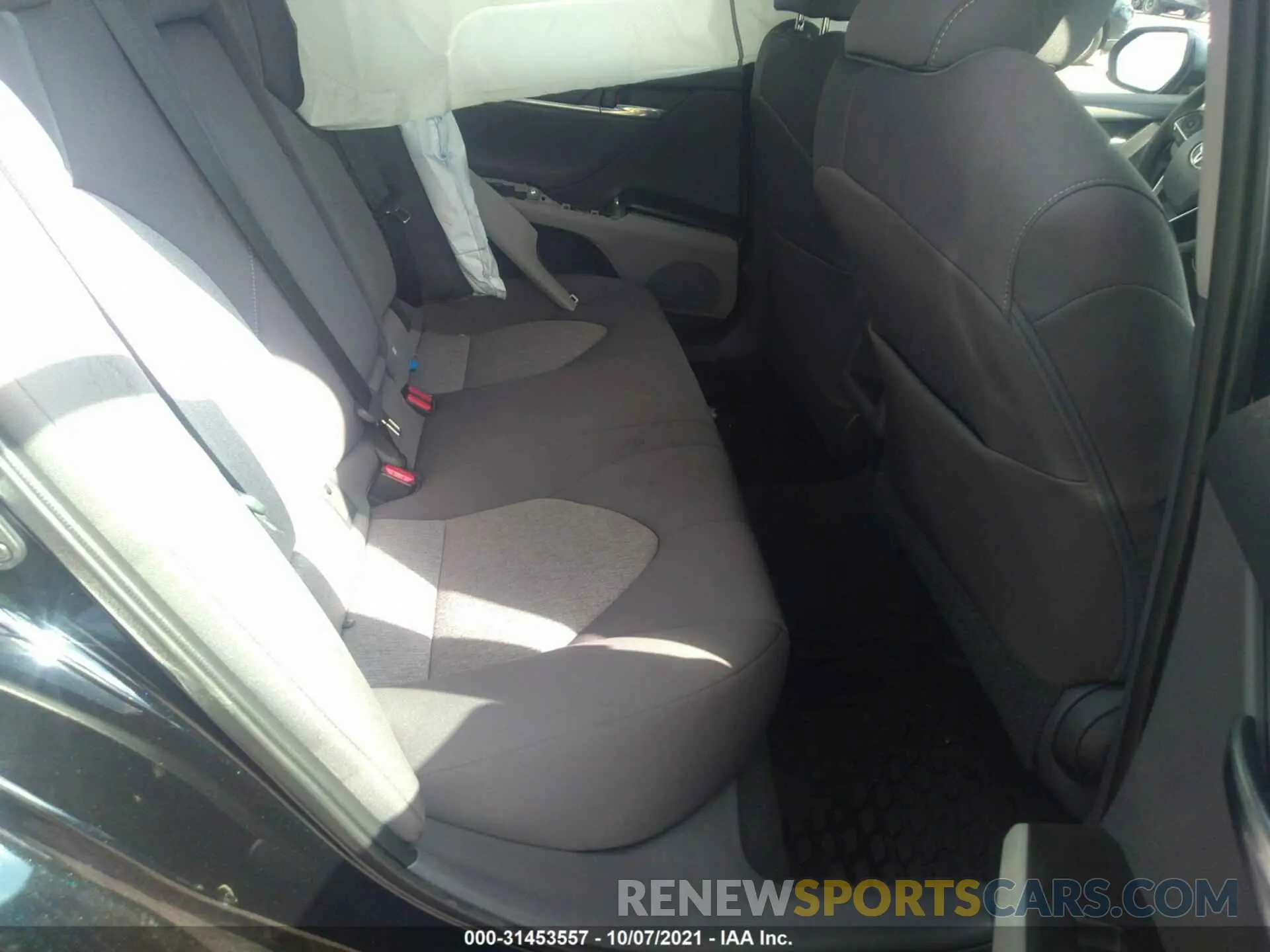 8 fotografías del automóvil dañado 4T1C11AK4MU600952 TOYOTA CAMRY 2021