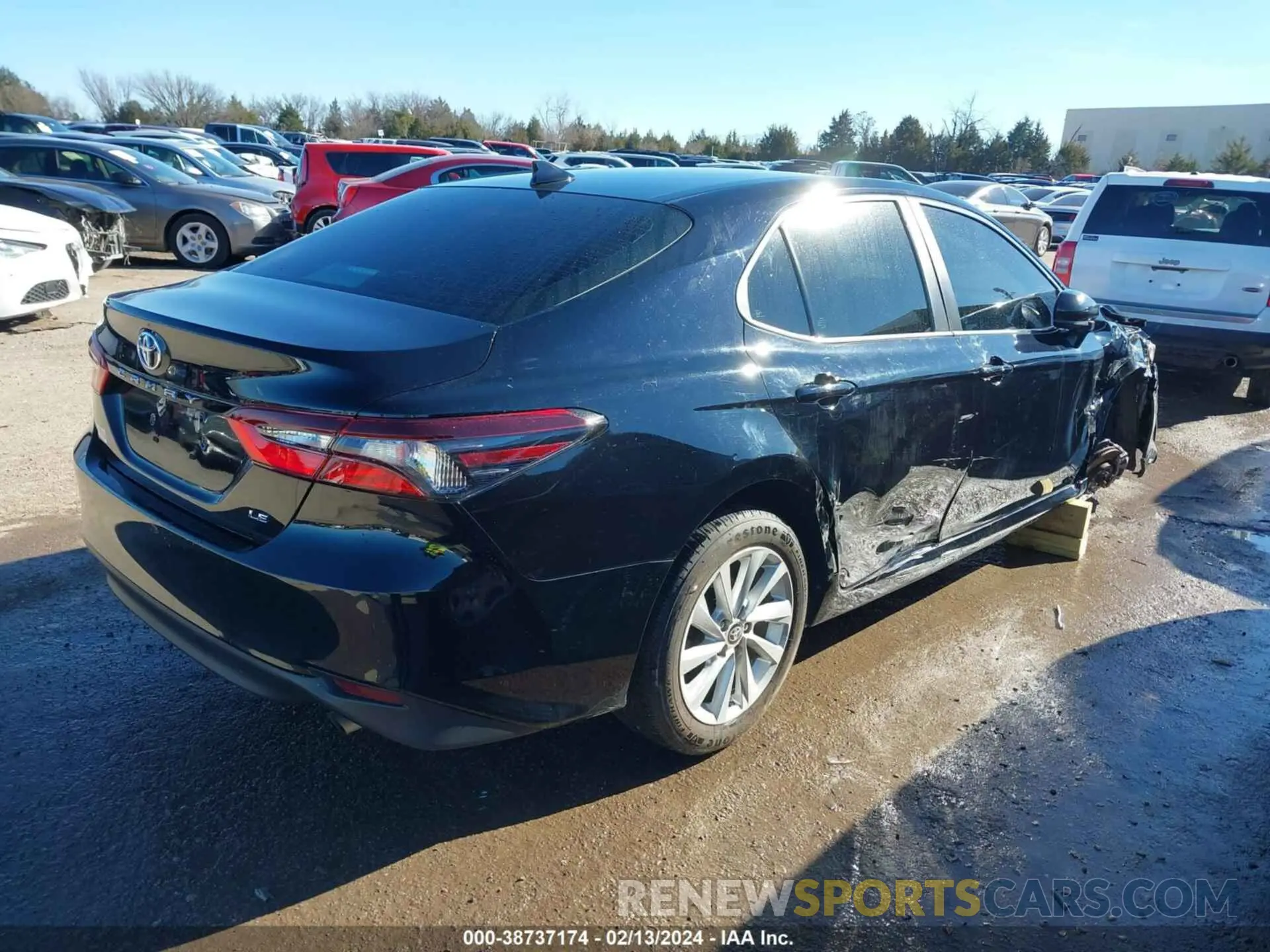 4 fotografías del automóvil dañado 4T1C11AK5MU453377 TOYOTA CAMRY 2021