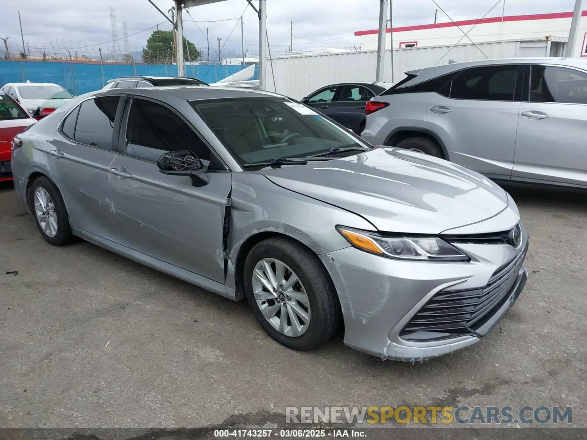 1 fotografías del automóvil dañado 4T1C11AK5MU464010 TOYOTA CAMRY 2021