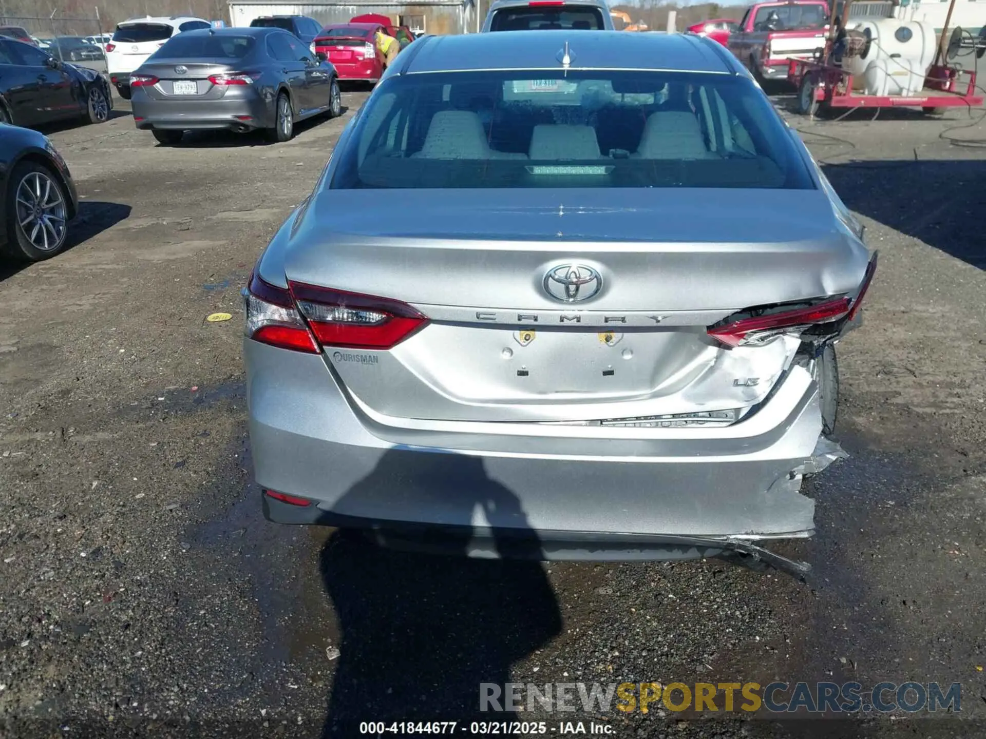 16 fotografías del automóvil dañado 4T1C11AK6MU420159 TOYOTA CAMRY 2021