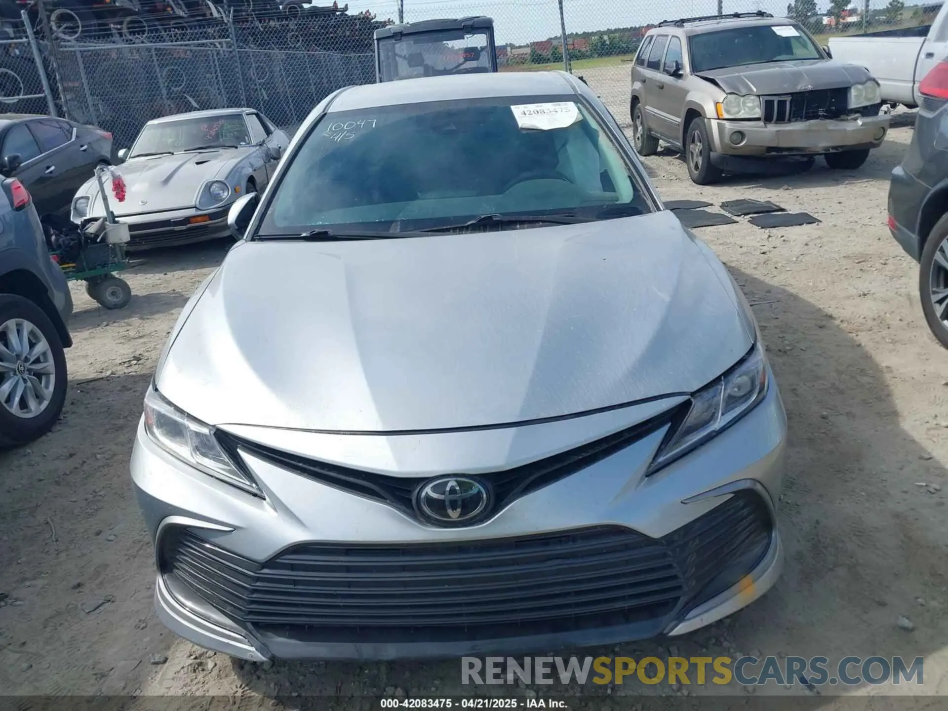 12 fotografías del automóvil dañado 4T1C11AK6MU443408 TOYOTA CAMRY 2021