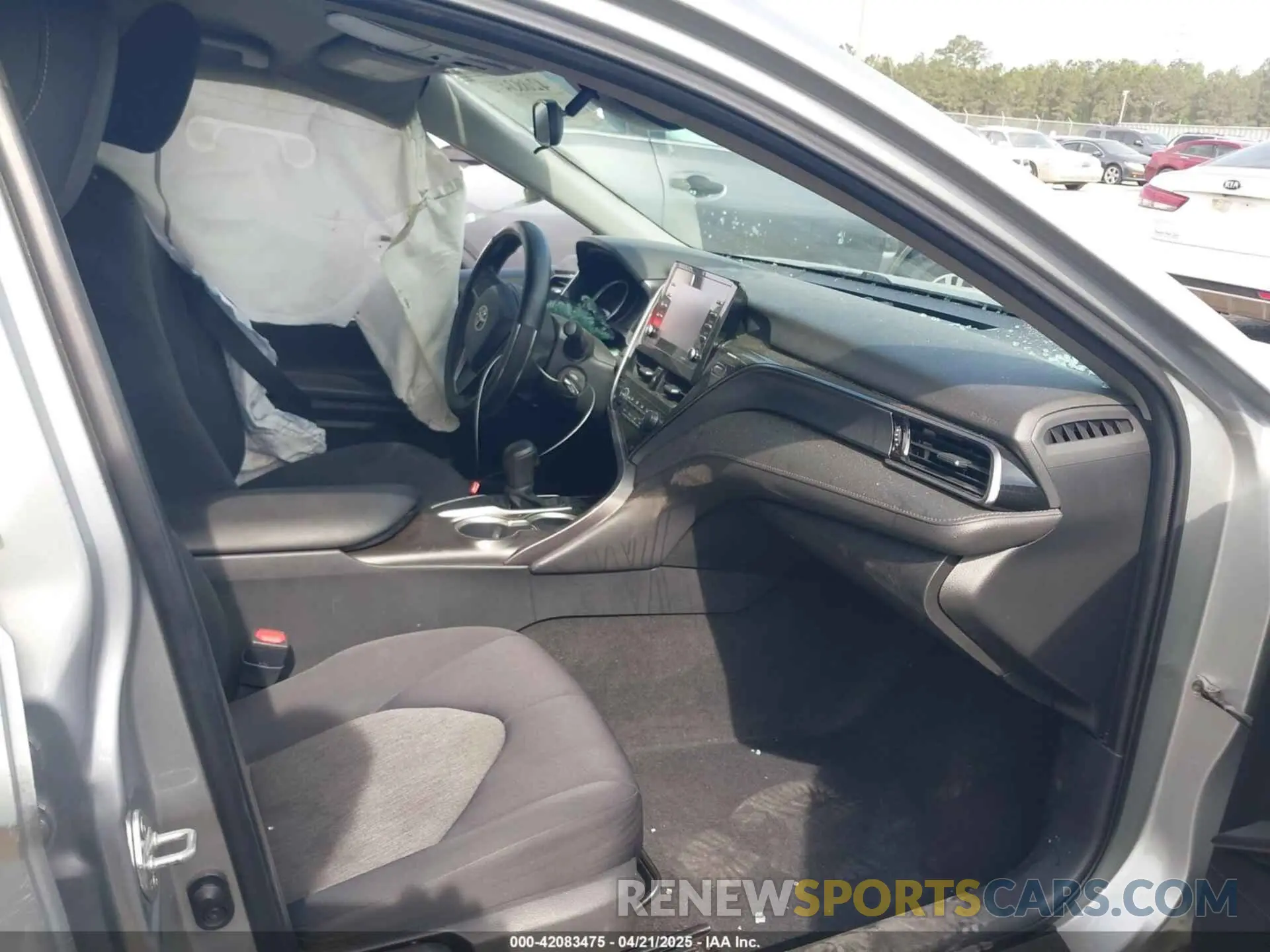 5 fotografías del automóvil dañado 4T1C11AK6MU443408 TOYOTA CAMRY 2021