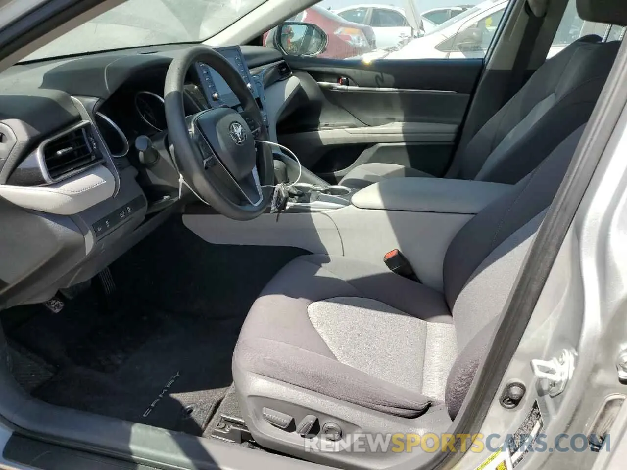 7 fotografías del automóvil dañado 4T1C11AK6MU444896 TOYOTA CAMRY 2021