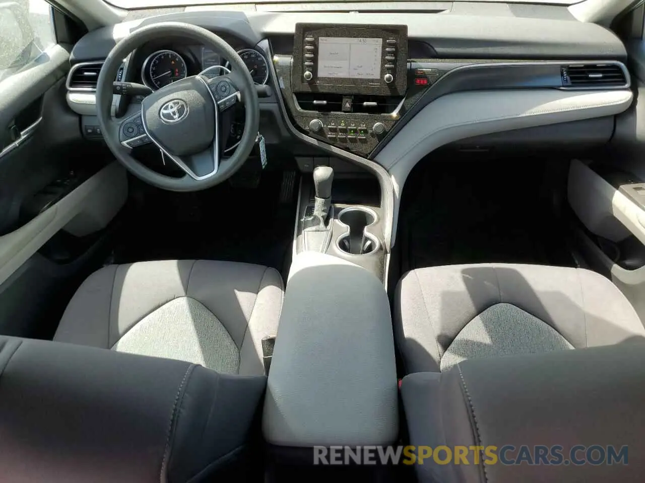 8 fotografías del automóvil dañado 4T1C11AK6MU444896 TOYOTA CAMRY 2021