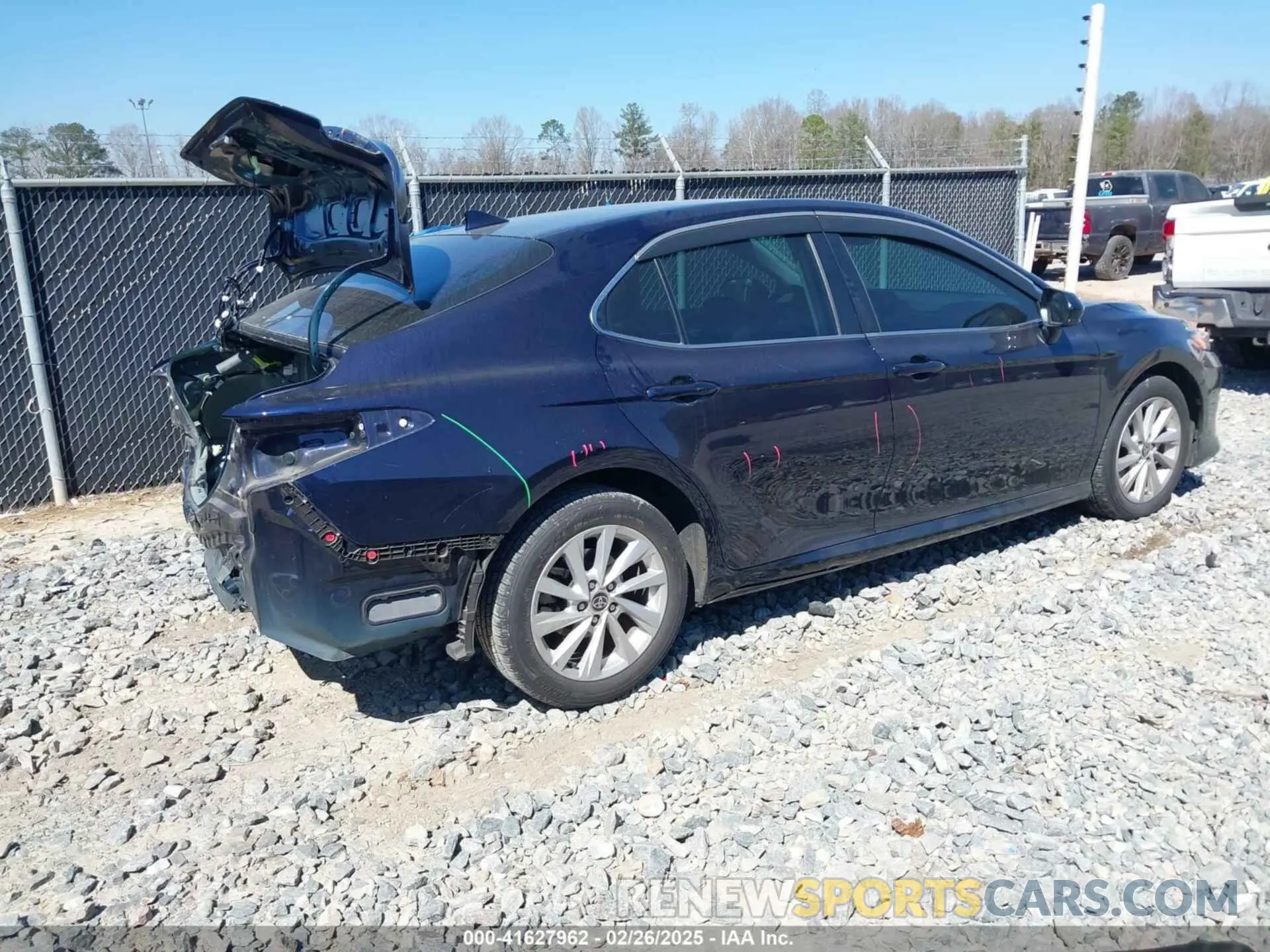 4 fotografías del automóvil dañado 4T1C11AK6MU458586 TOYOTA CAMRY 2021