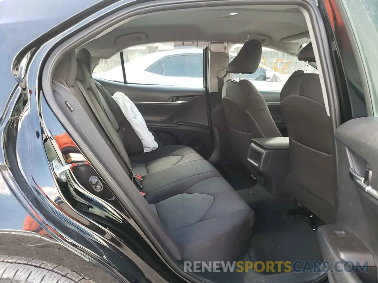10 fotografías del automóvil dañado 4T1C11AK6MU495881 TOYOTA CAMRY 2021