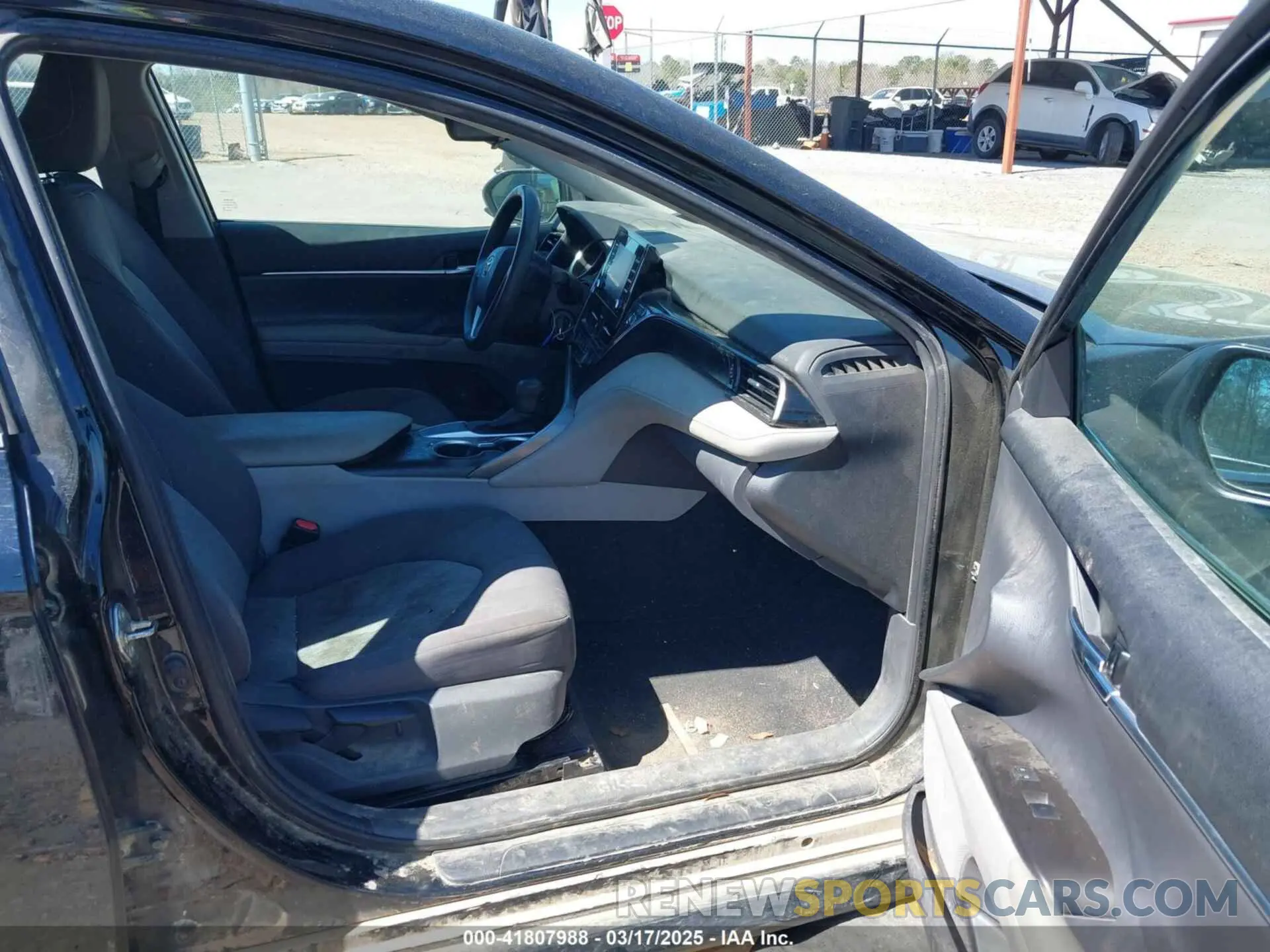 5 fotografías del automóvil dañado 4T1C11AK6MU514364 TOYOTA CAMRY 2021