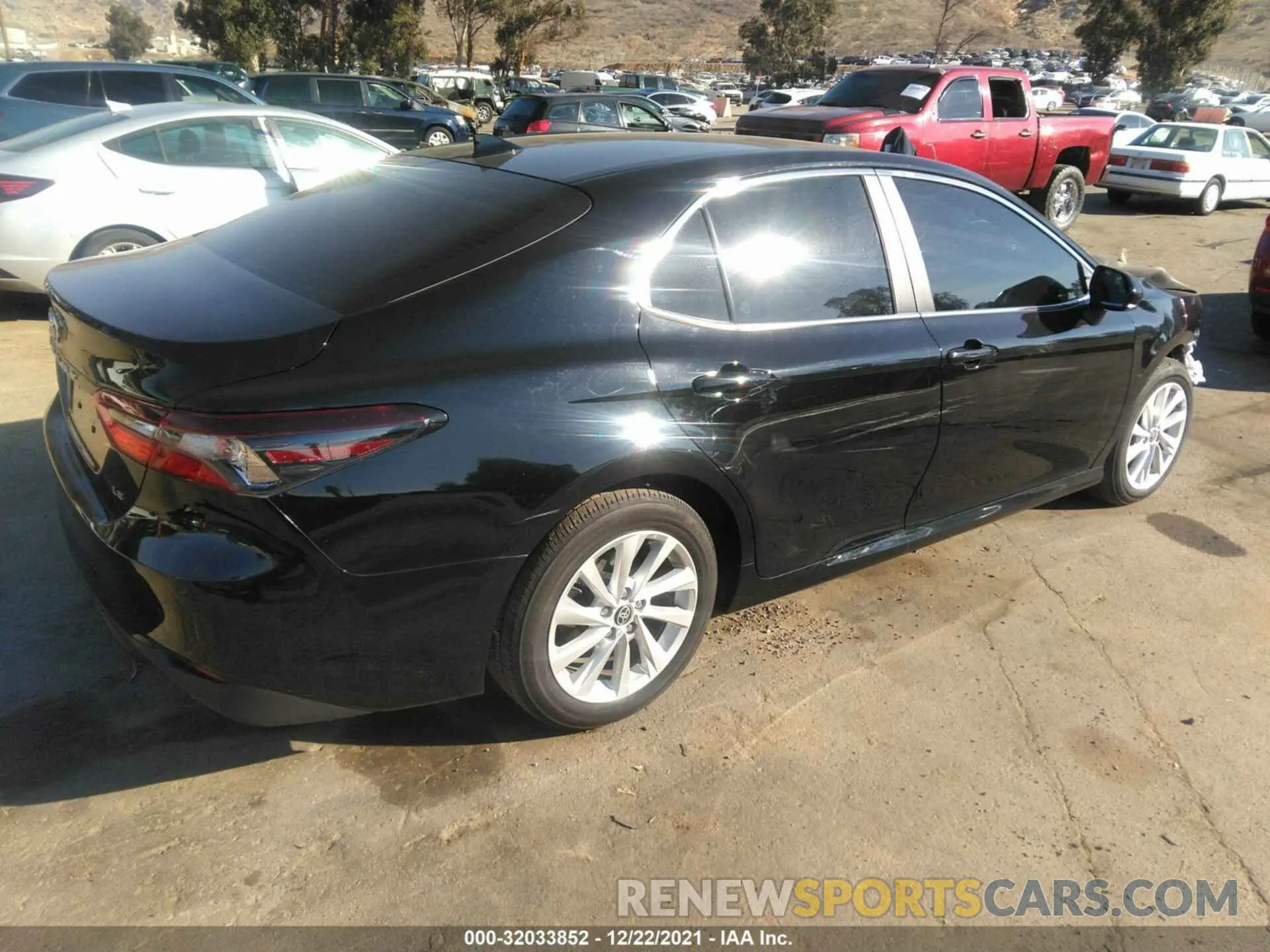 4 fotografías del automóvil dañado 4T1C11AK6MU541631 TOYOTA CAMRY 2021