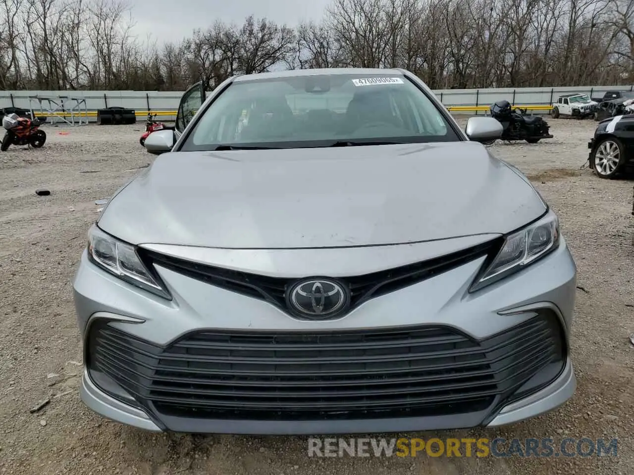 5 fotografías del automóvil dañado 4T1C11AK6MU562687 TOYOTA CAMRY 2021