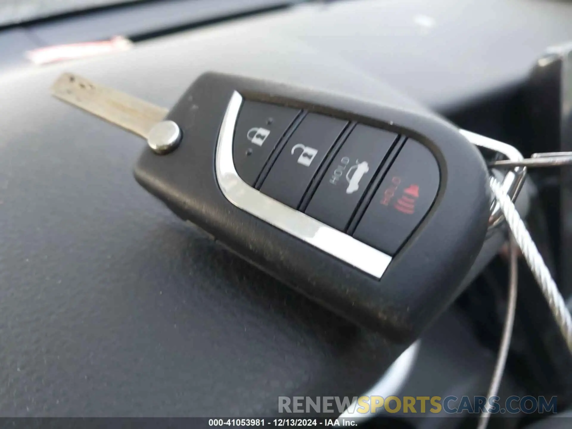 11 fotografías del automóvil dañado 4T1C11AK6MU579389 TOYOTA CAMRY 2021