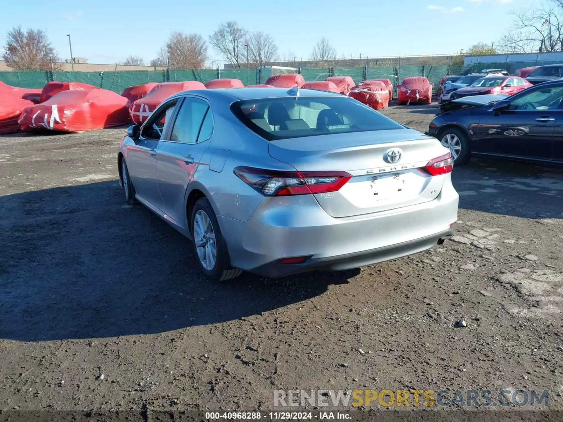 3 fotografías del automóvil dañado 4T1C11AK6MU611127 TOYOTA CAMRY 2021