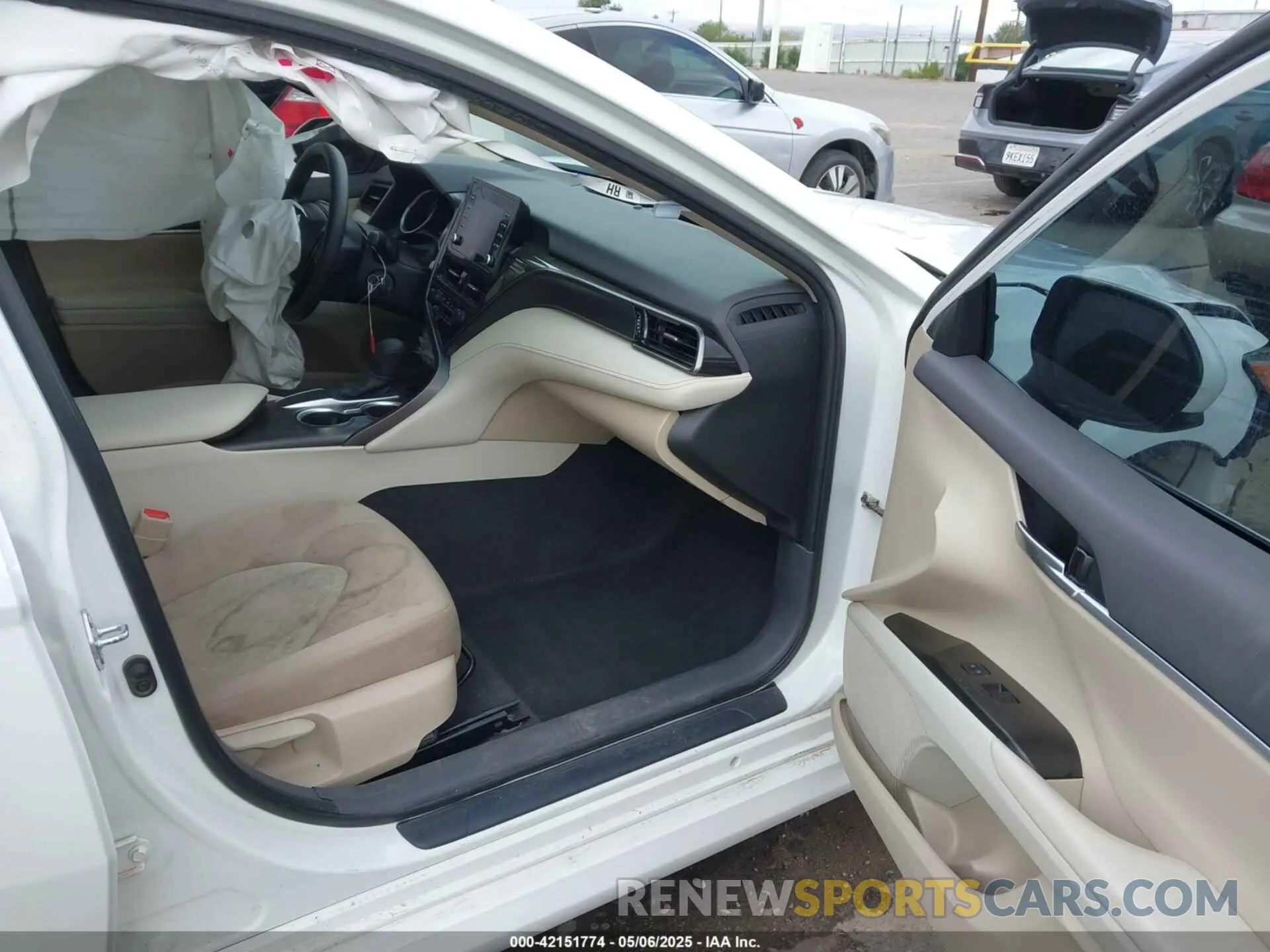 5 fotografías del automóvil dañado 4T1C11AK8MU533904 TOYOTA CAMRY 2021