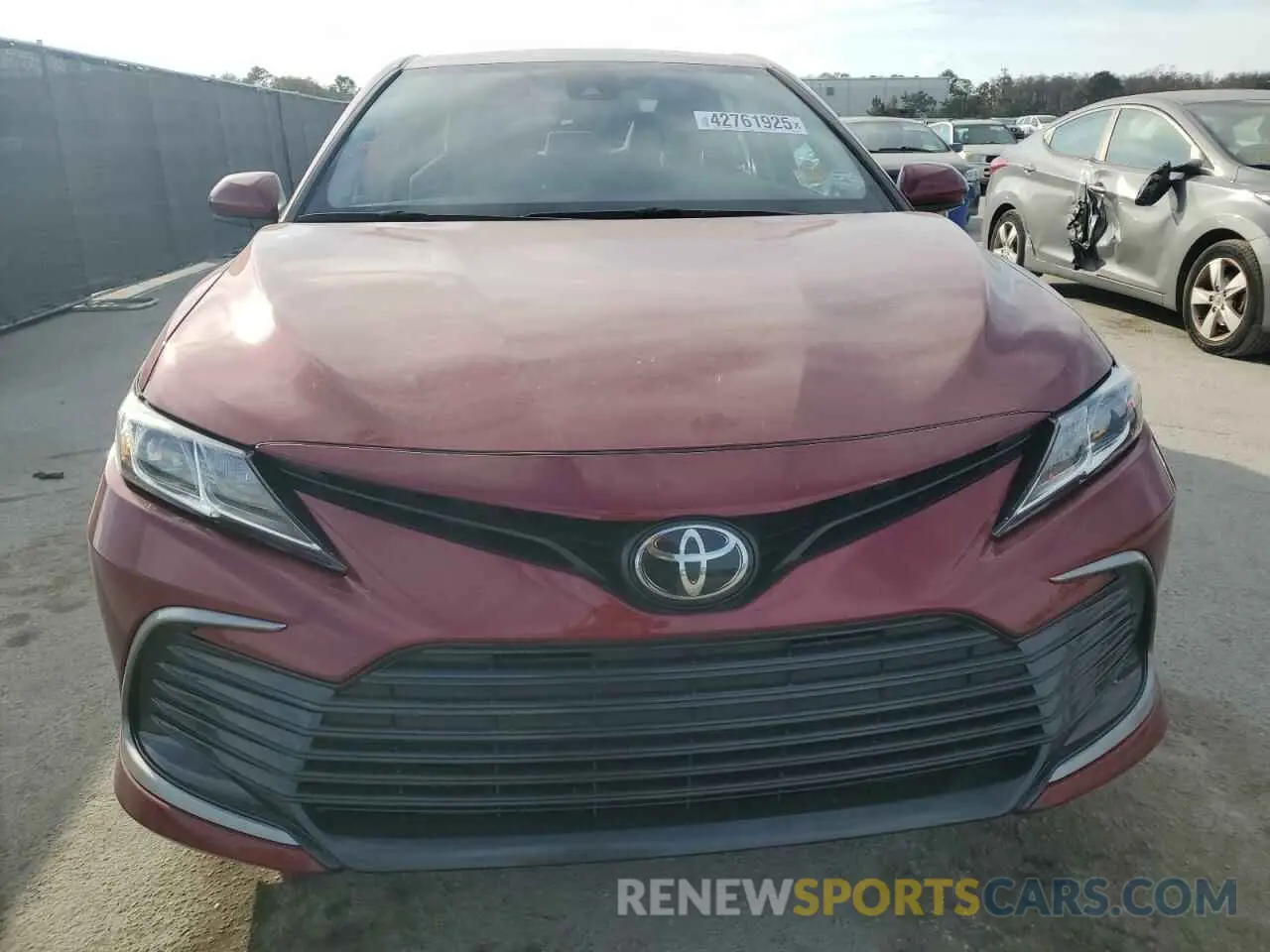 5 fotografías del automóvil dañado 4T1C11AK8MU548824 TOYOTA CAMRY 2021