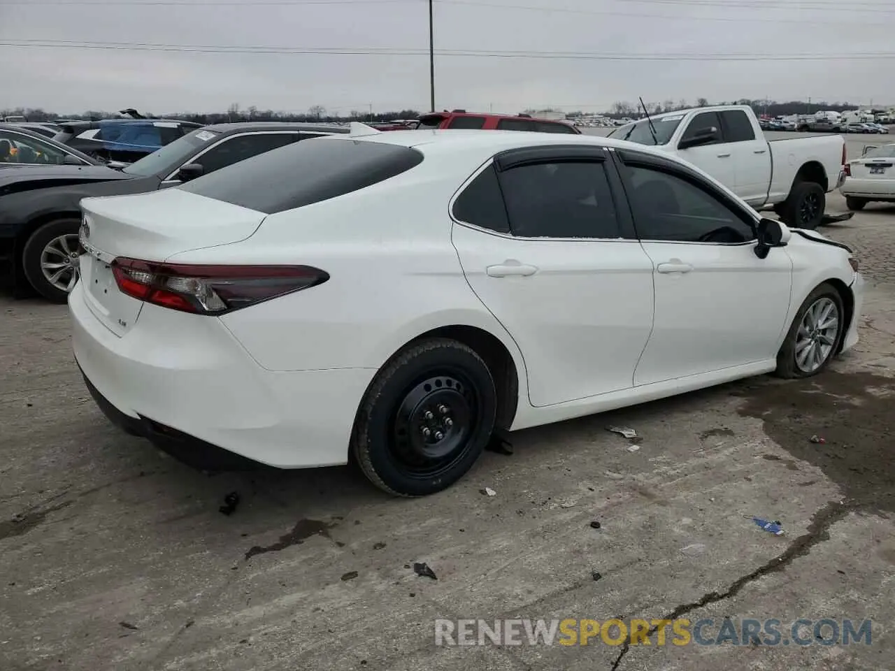 3 fotografías del automóvil dañado 4T1C11AK9MU427834 TOYOTA CAMRY 2021