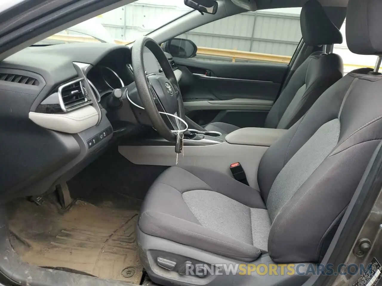 7 fotografías del automóvil dañado 4T1C11AK9MU524385 TOYOTA CAMRY 2021