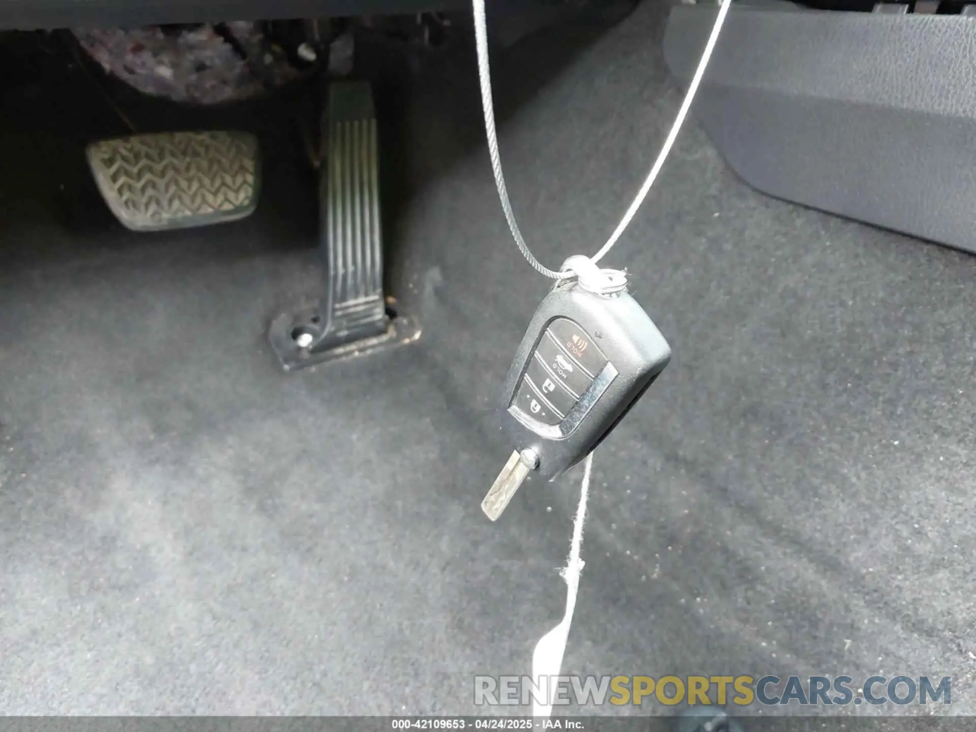 11 fotografías del automóvil dañado 4T1C11AK9MU568208 TOYOTA CAMRY 2021