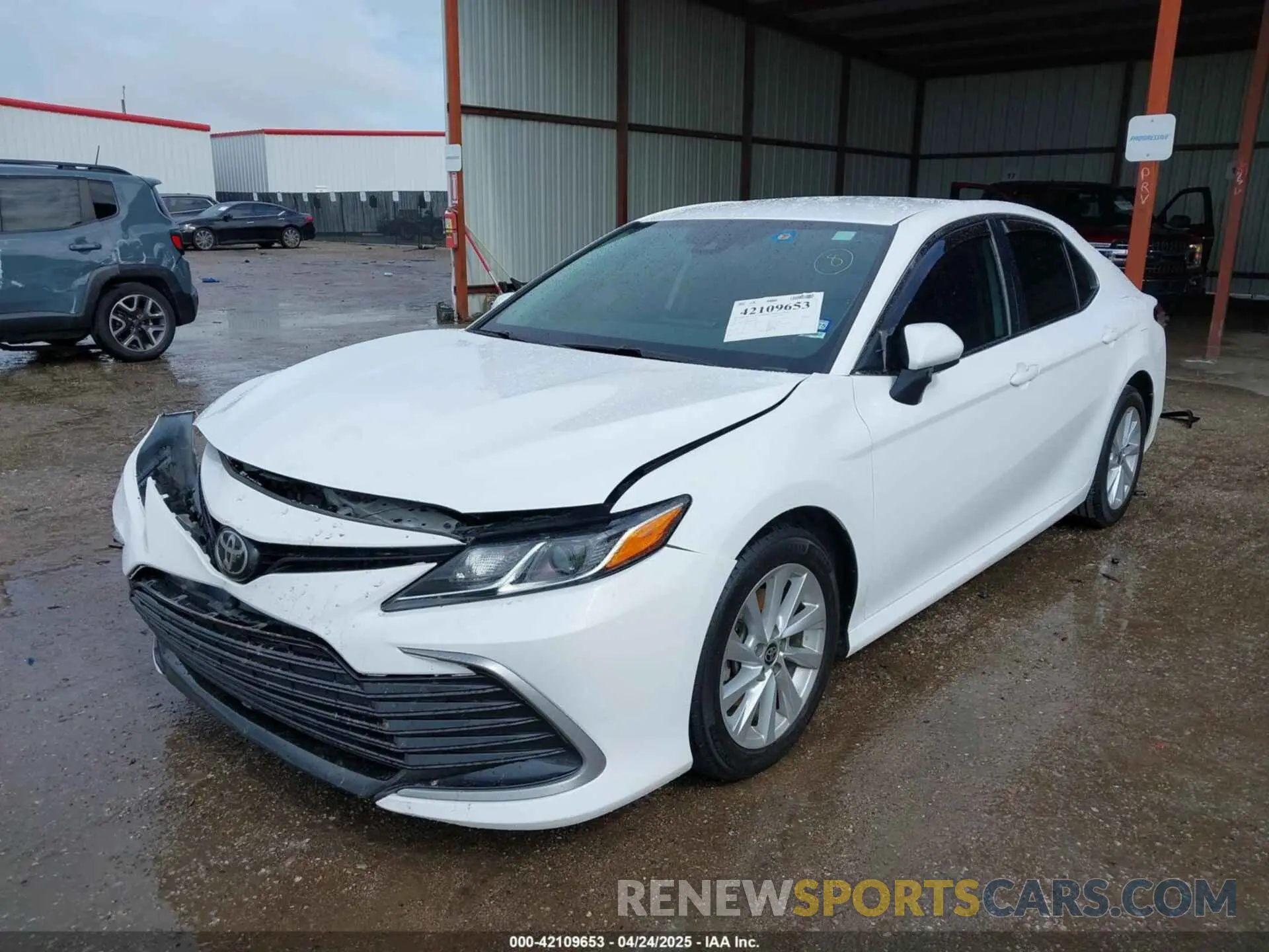 2 fotografías del automóvil dañado 4T1C11AK9MU568208 TOYOTA CAMRY 2021